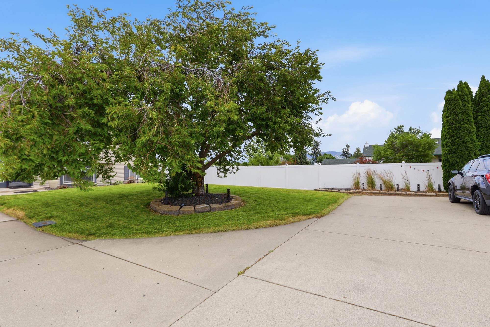 604 S McMillan Rd - Photo 8
