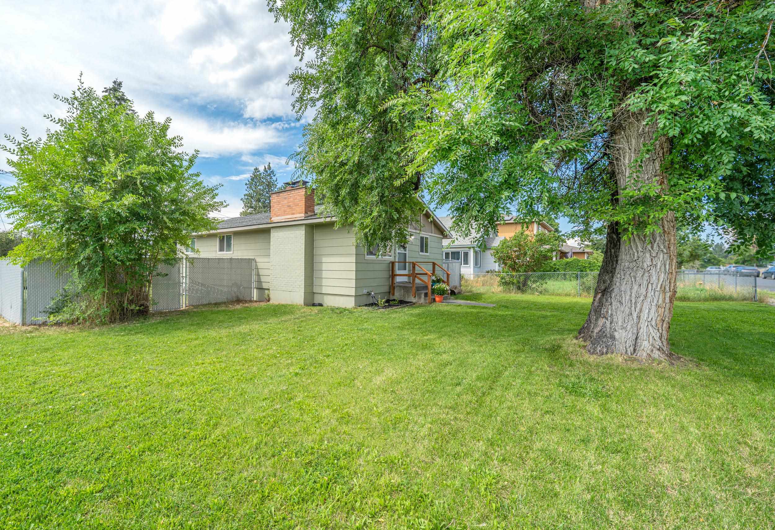 1328 E Joseph Ave - Photo 4