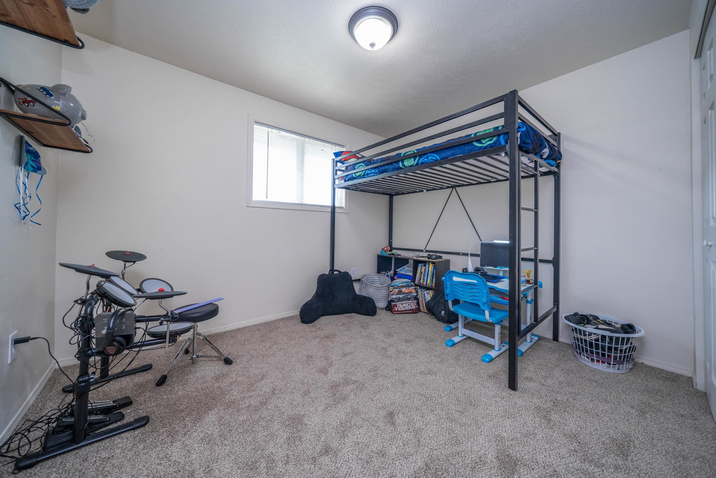 1328 E Joseph Ave - Photo 19