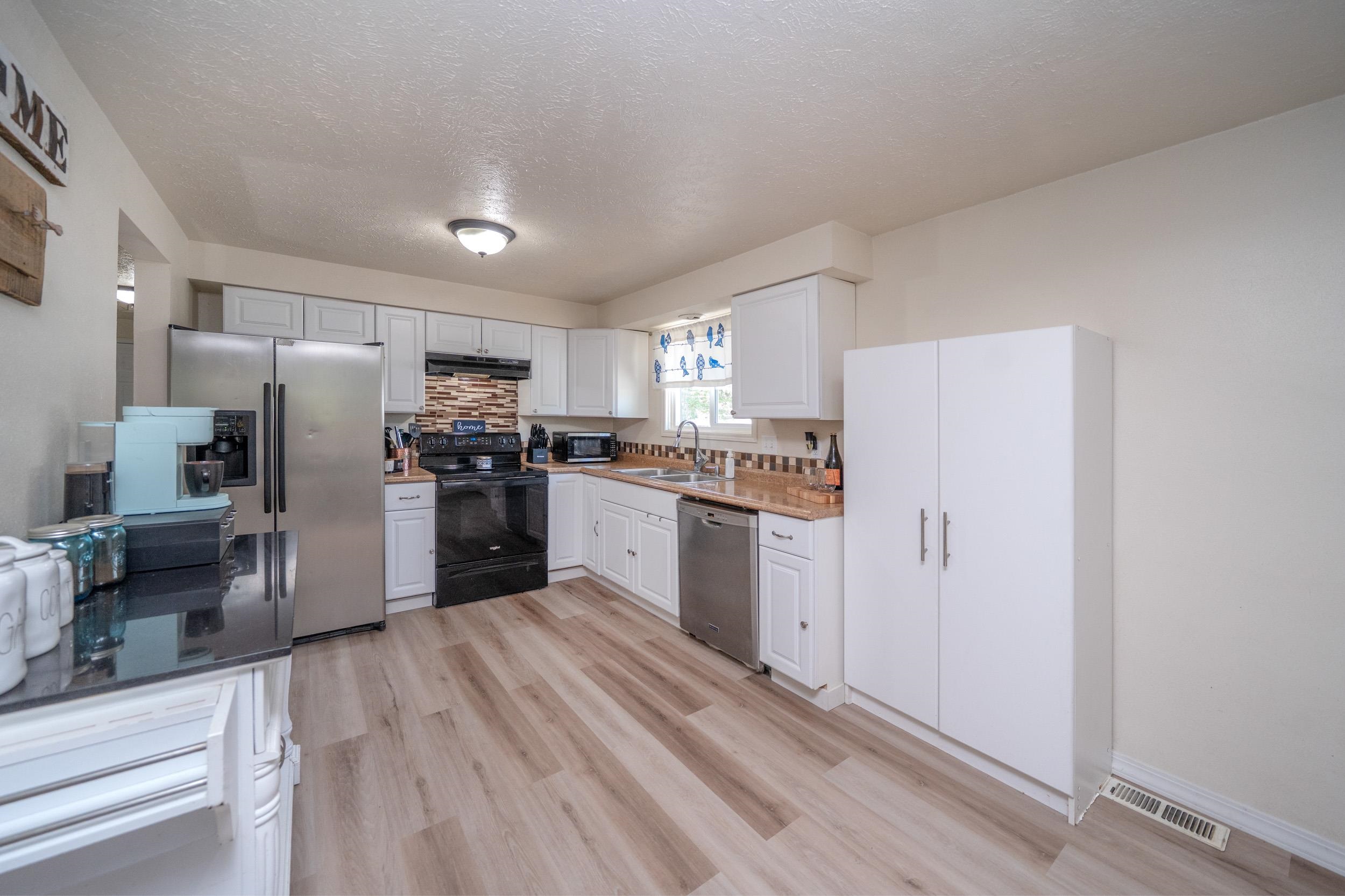 1328 E Joseph Ave - Photo 12