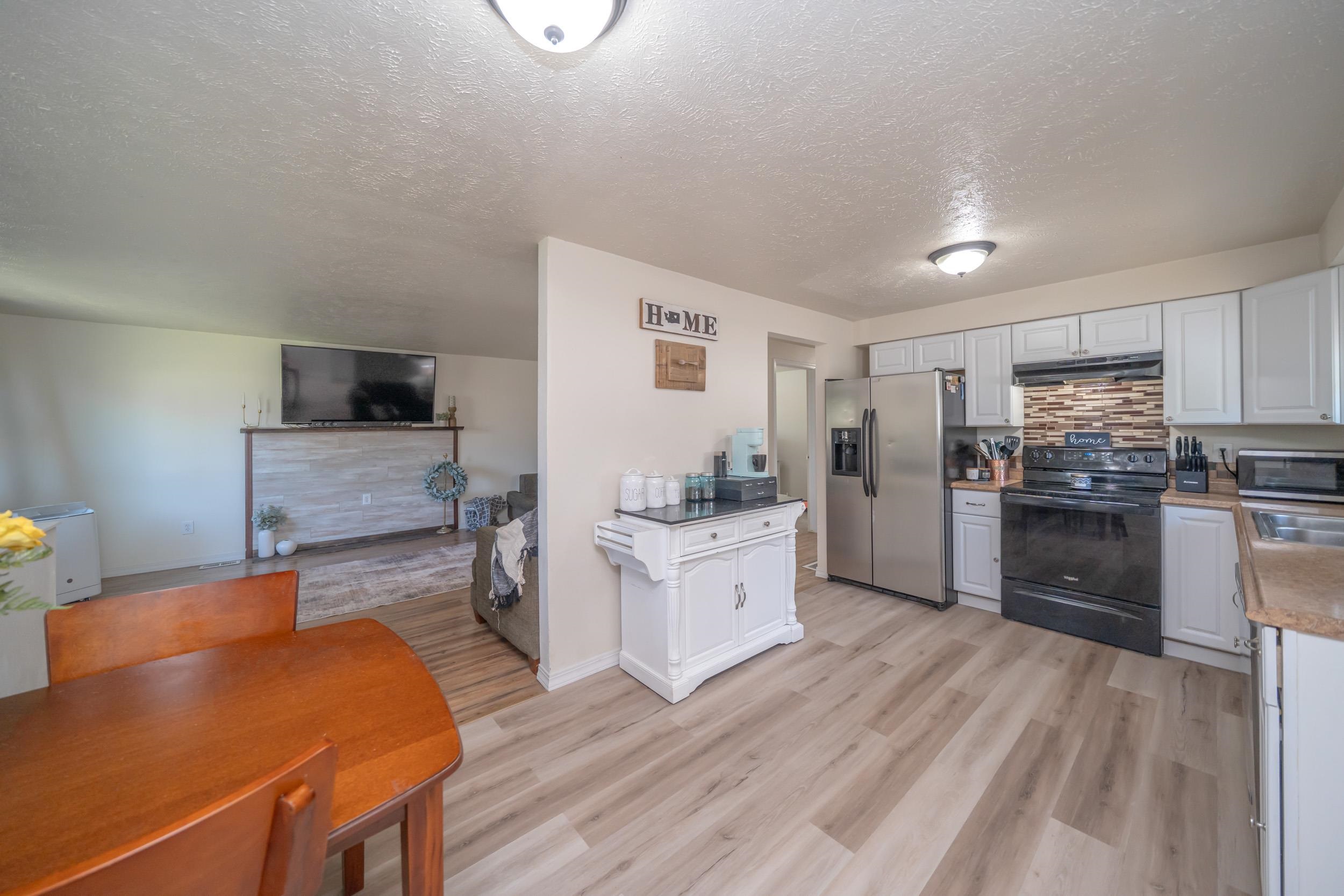 1328 E Joseph Ave - Photo 11