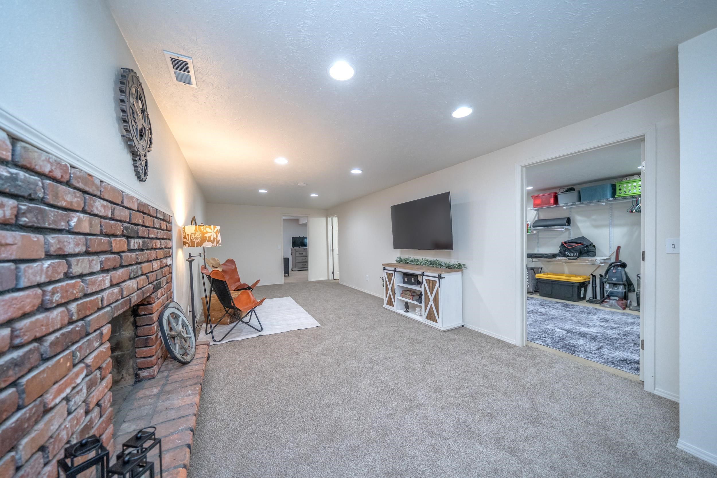 1328 E Joseph Ave - Photo 25