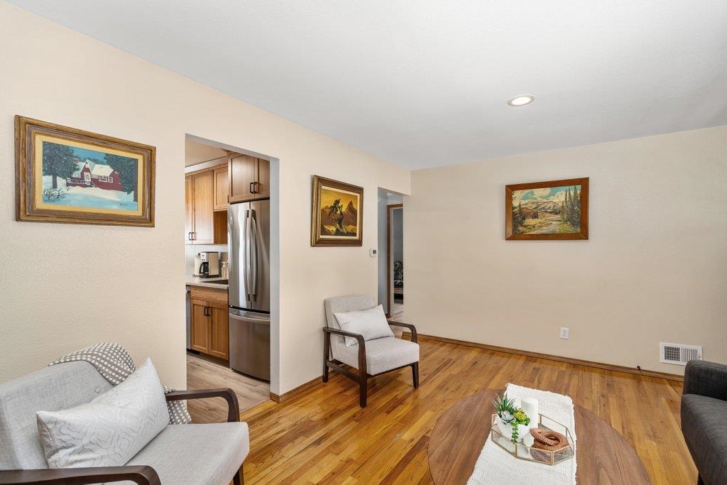 4518 N WALNUT St - Photo 8