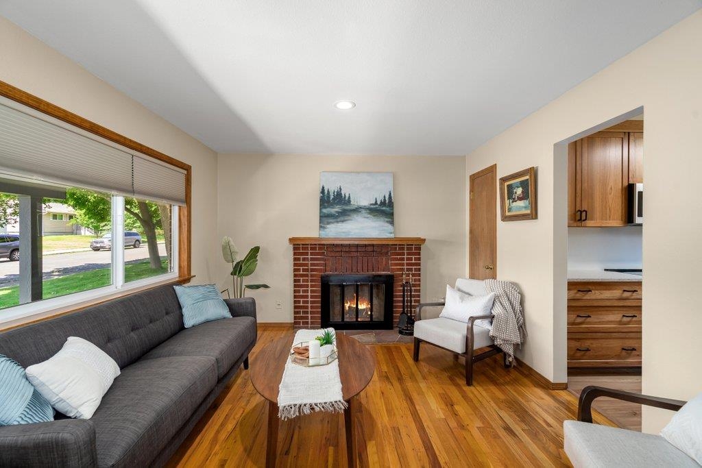 4518 N WALNUT St - Photo 7