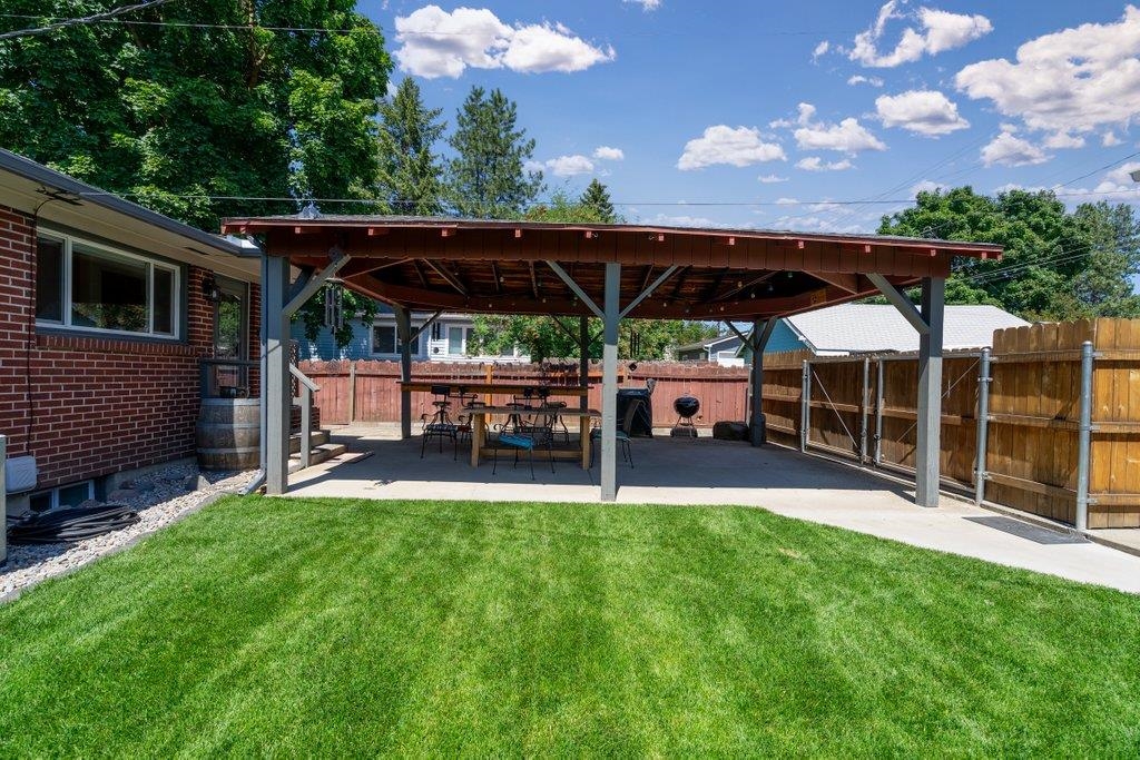 4518 N WALNUT St - Photo 31