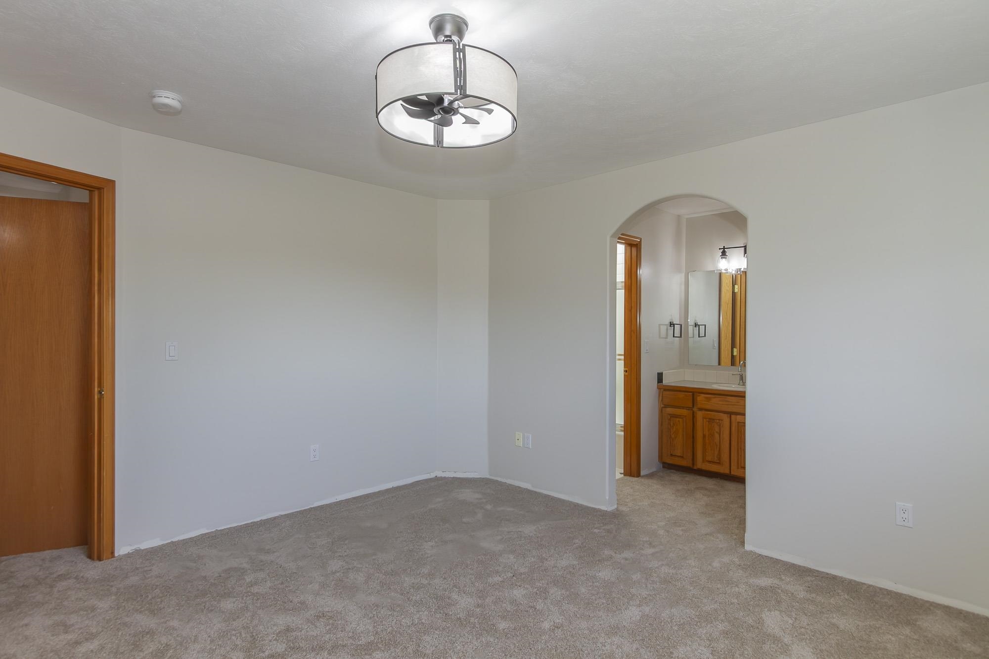 1107 Pinebrook Dr - Photo 34