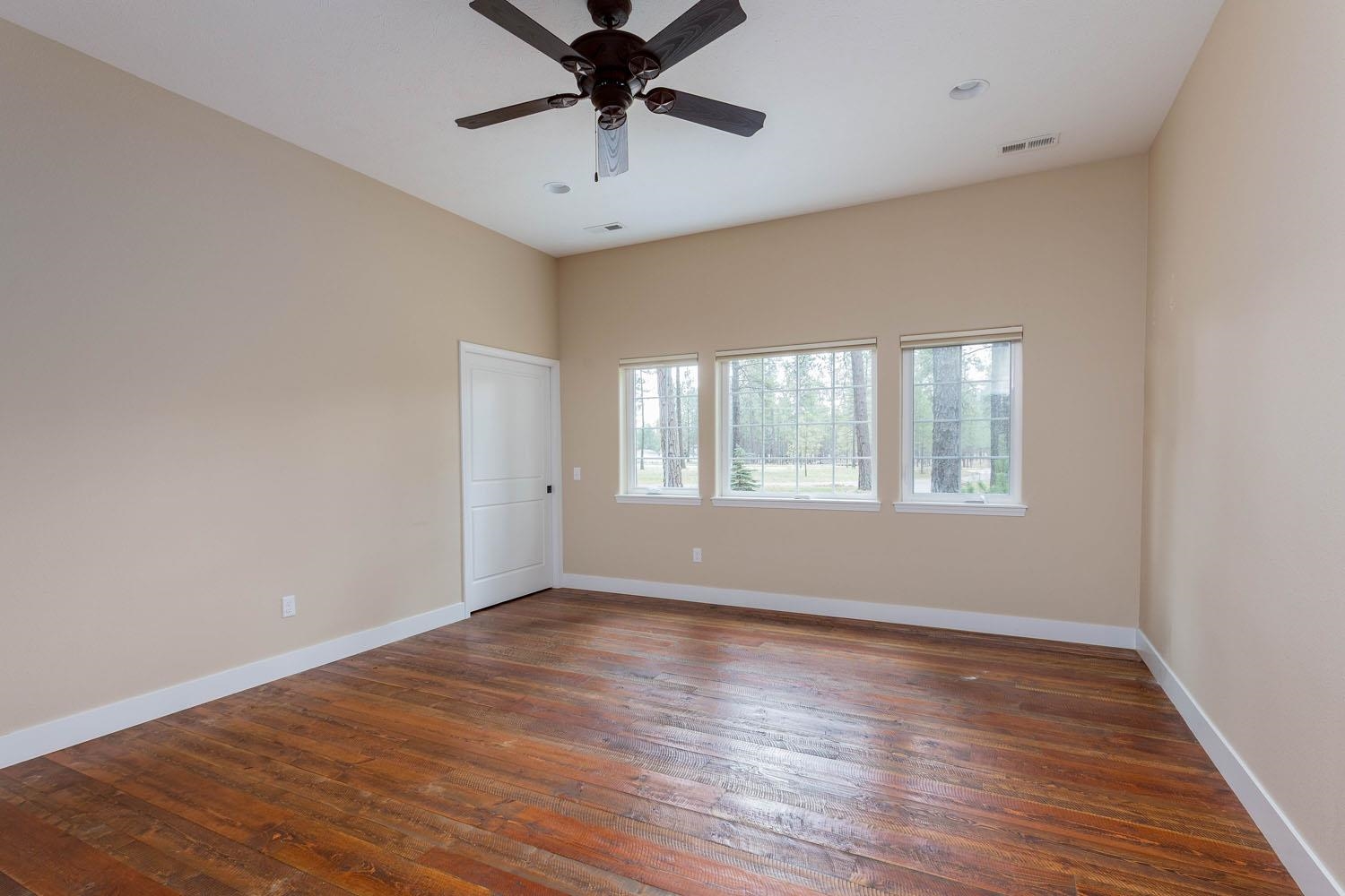 4911 E Greenbluff Rd - Photo 22