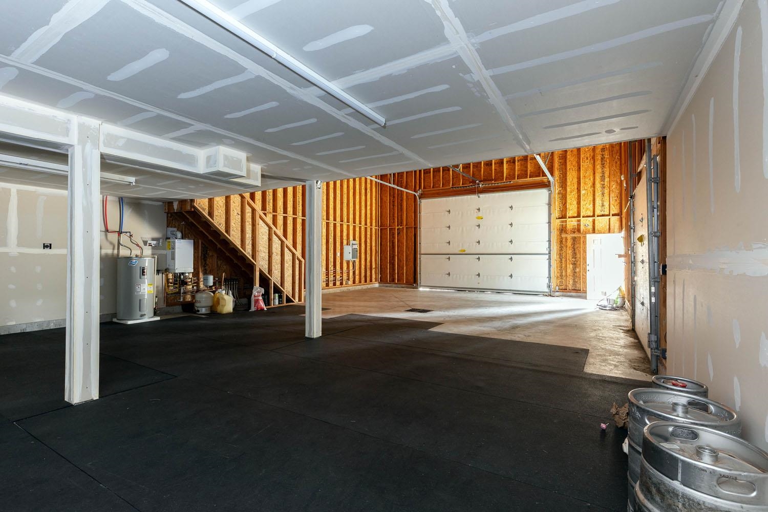 4911 E Greenbluff Rd - Photo 39