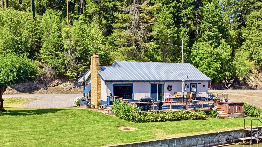 46273 Larson Beach Rd - Photo 3