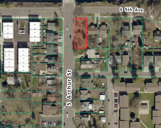 1004 E 5th Ave - Photo 2