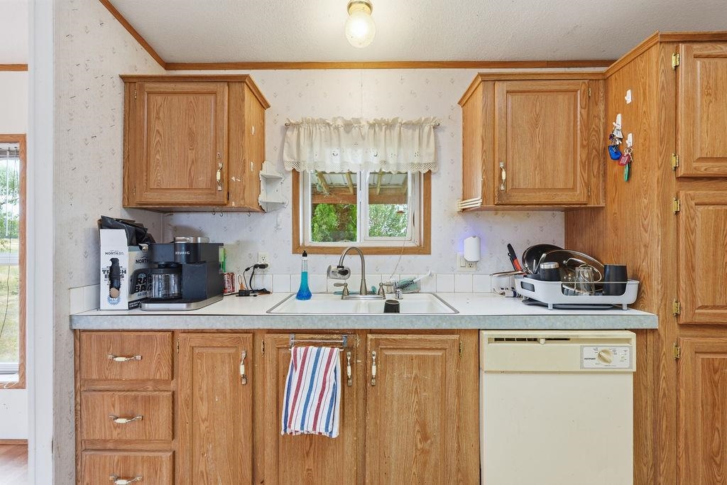 3605 N Christensen Rd - Photo 9
