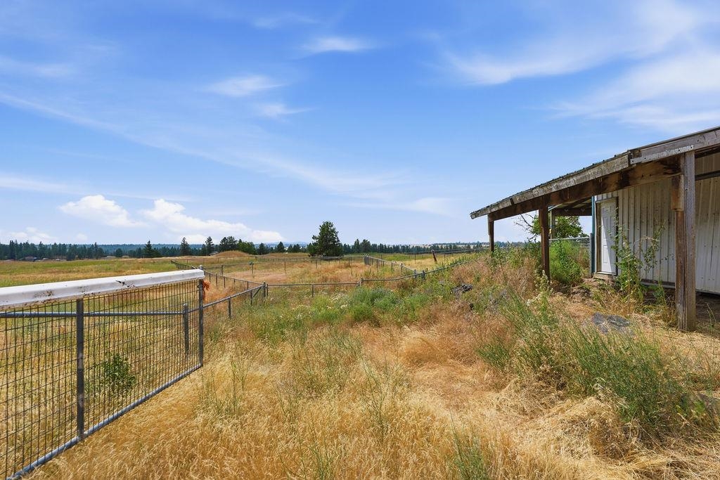 3605 N Christensen Rd - Photo 40