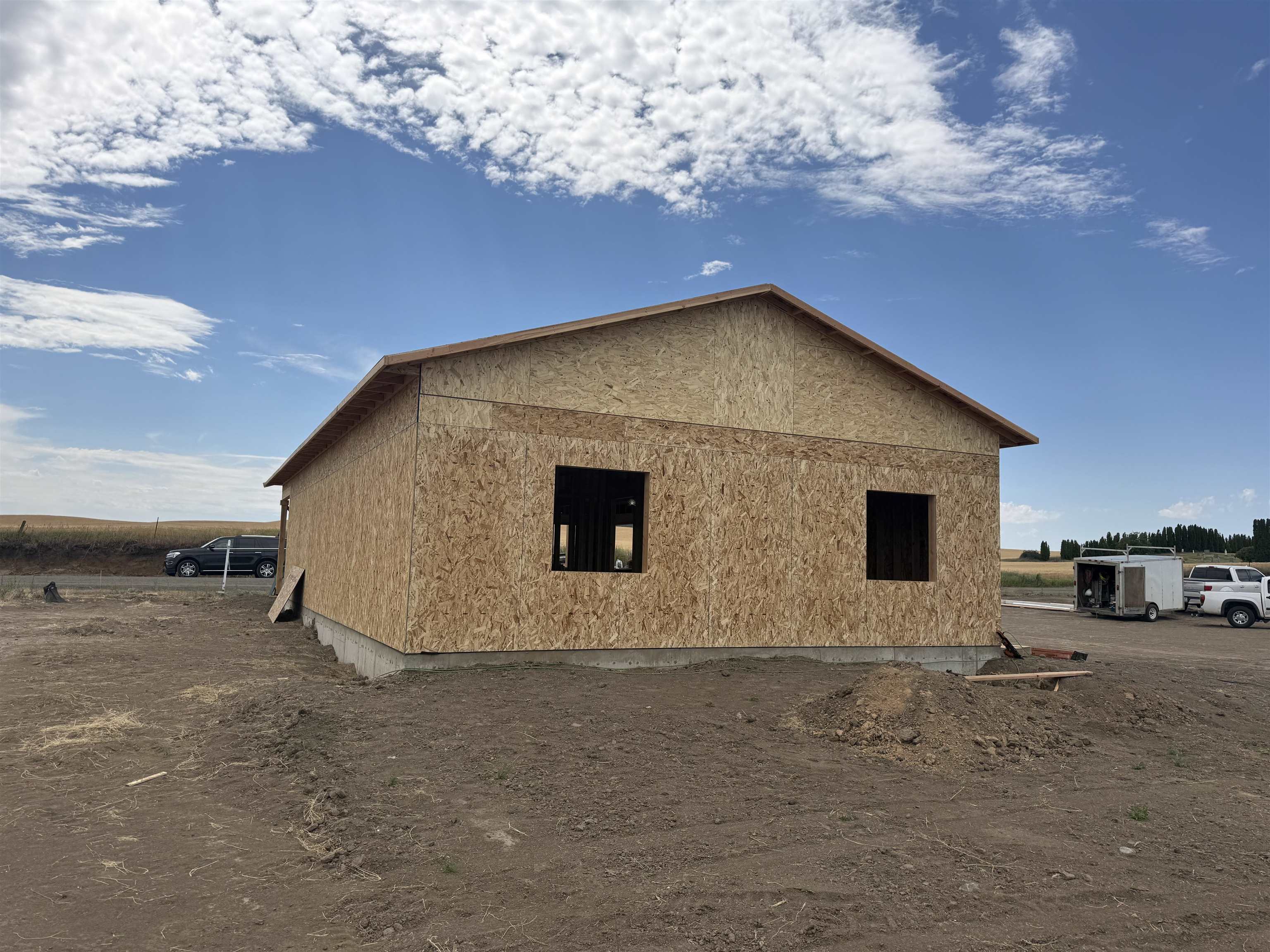 620 E Devisadero St - Photo 4