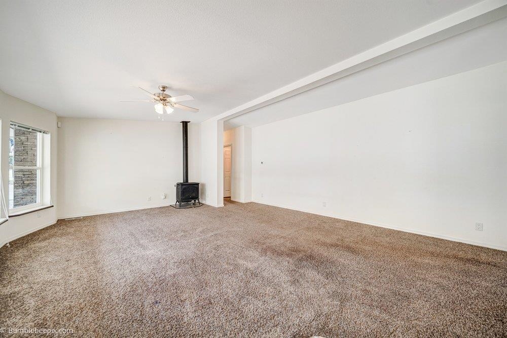 202 Airport Way - Photo 8