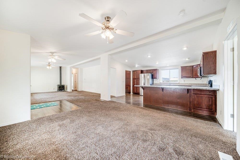 202 Airport Way - Photo 12