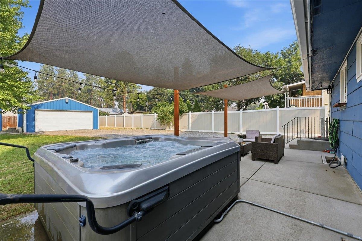 1018 S Herald Rd - Photo 23