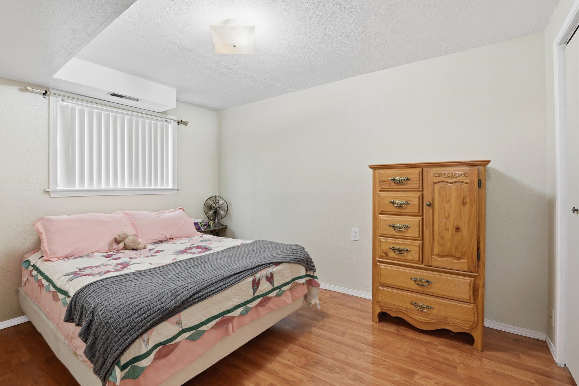 11319 E grace Ave - Photo 10