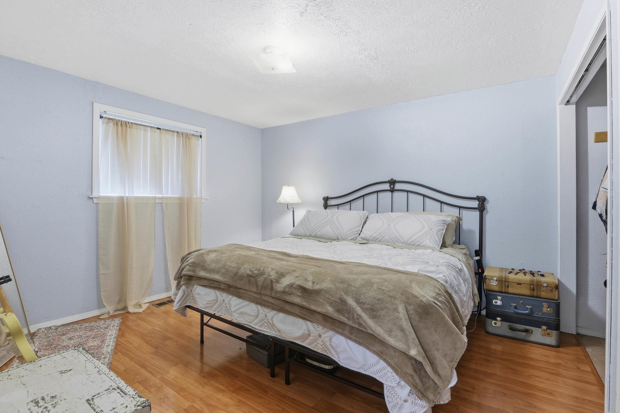 11319 E grace Ave - Photo 14
