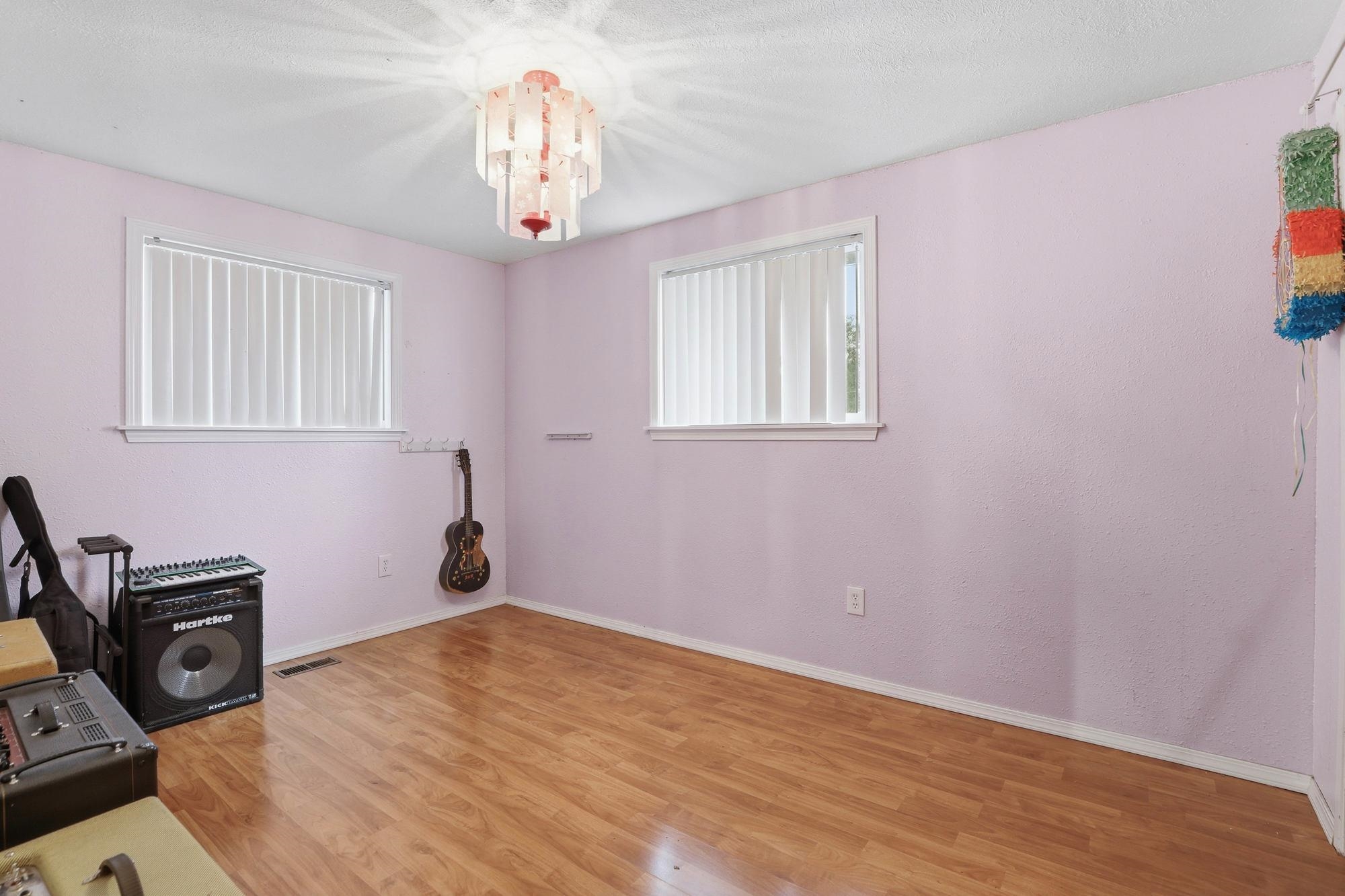 11319 E grace Ave - Photo 15