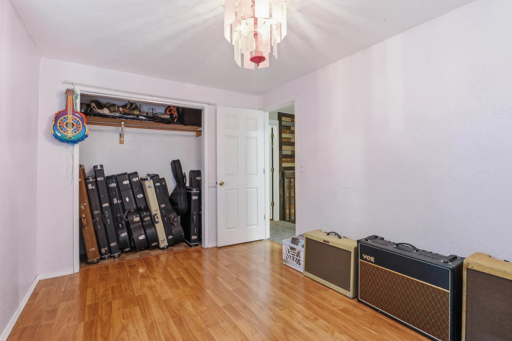 11319 E grace Ave - Photo 16