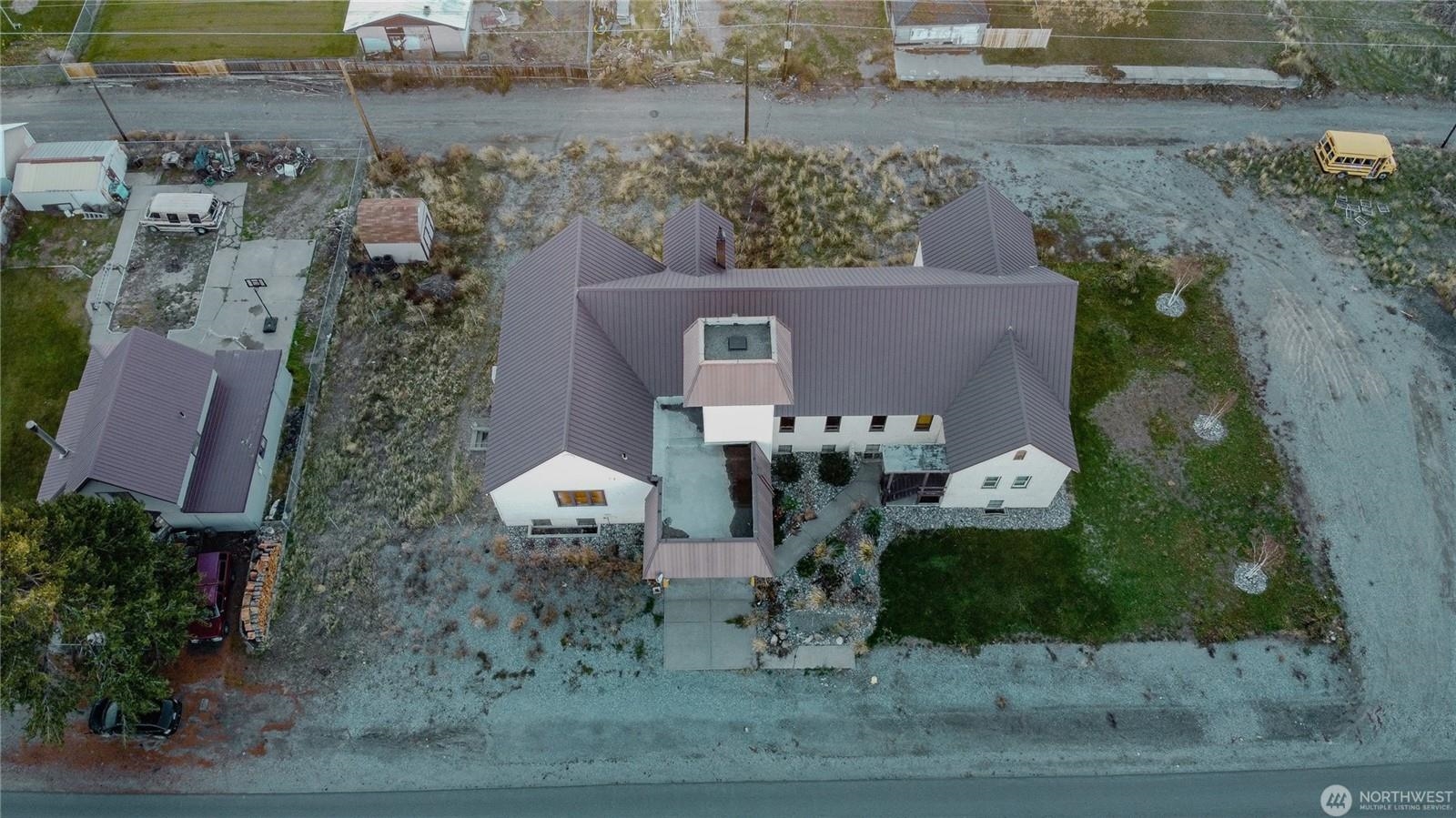 1300 Foster Ave - Photo 12