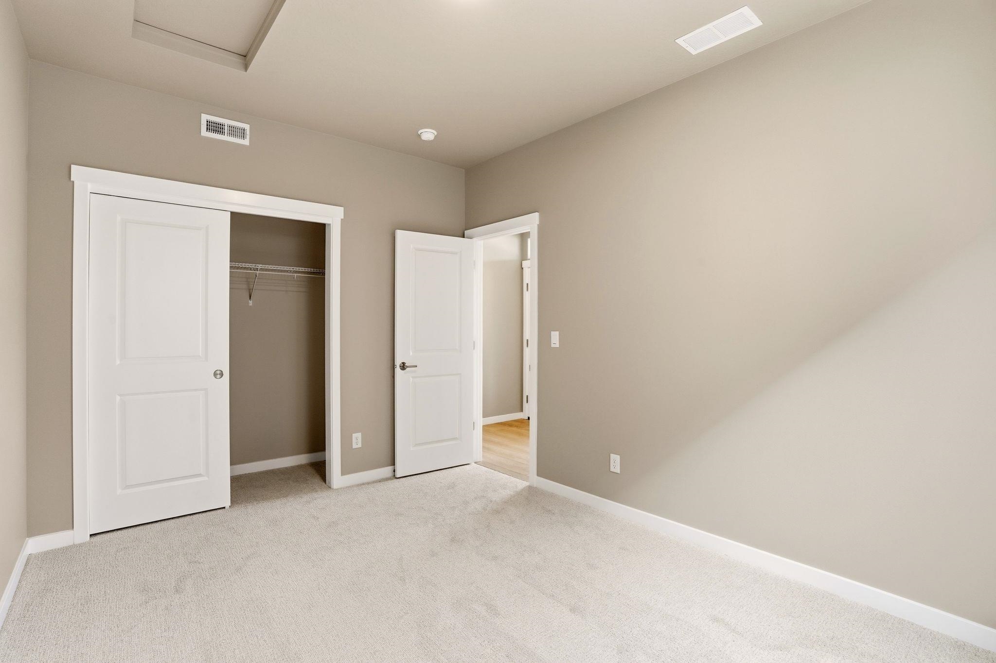 2583 N Rydal Ln - Photo 19