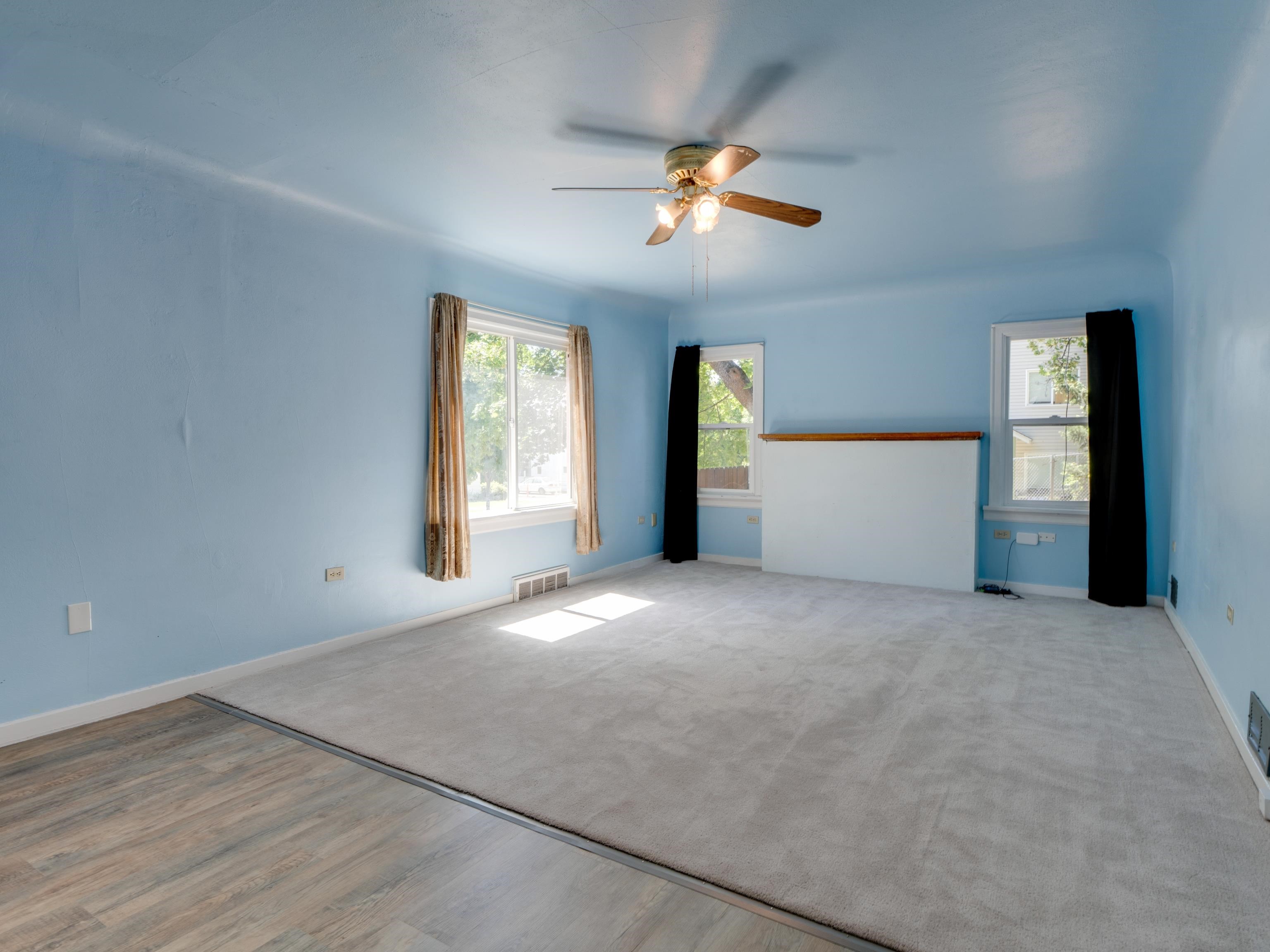 324 4th St - Photo 7