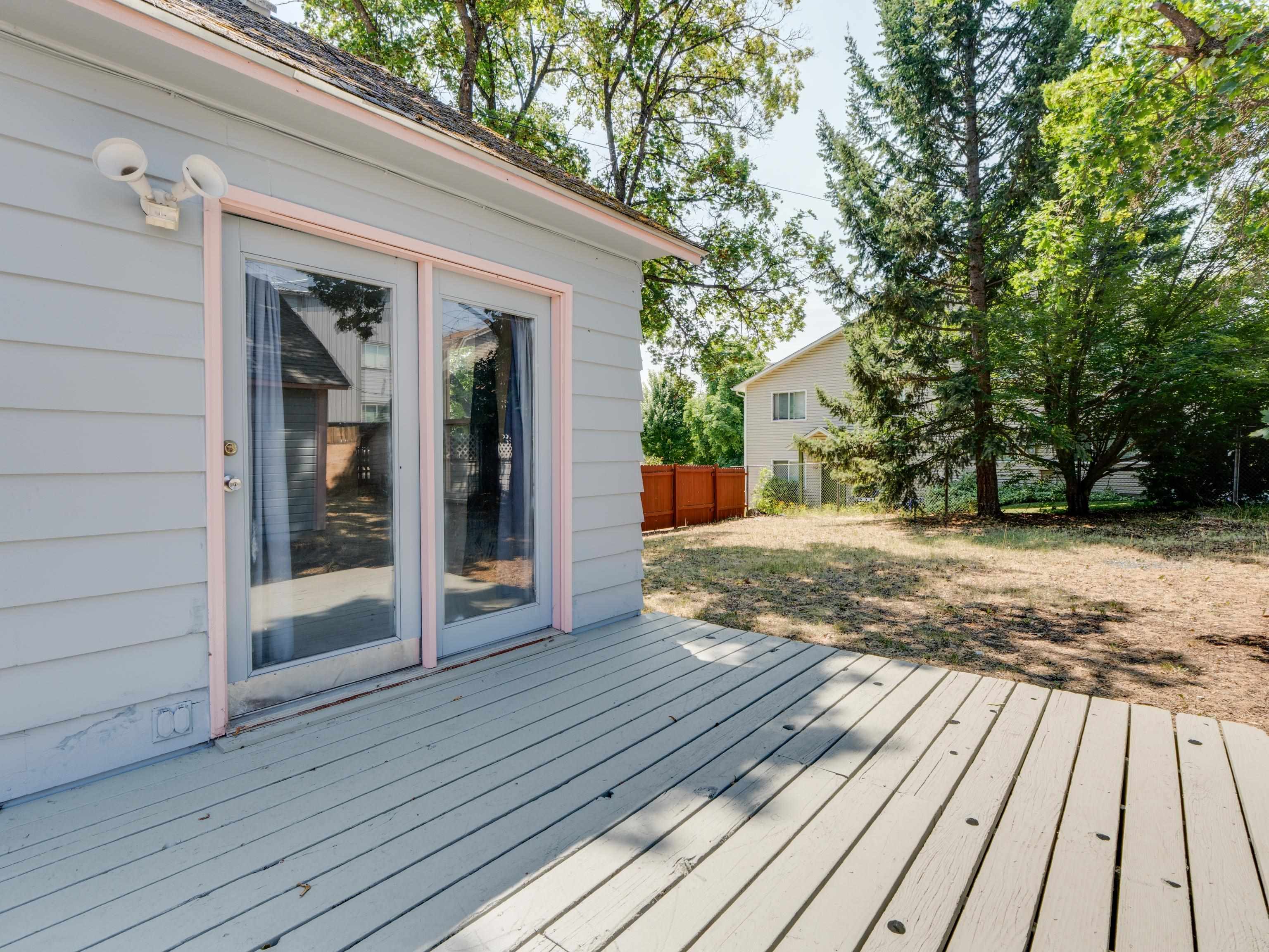 324 4th St - Photo 28