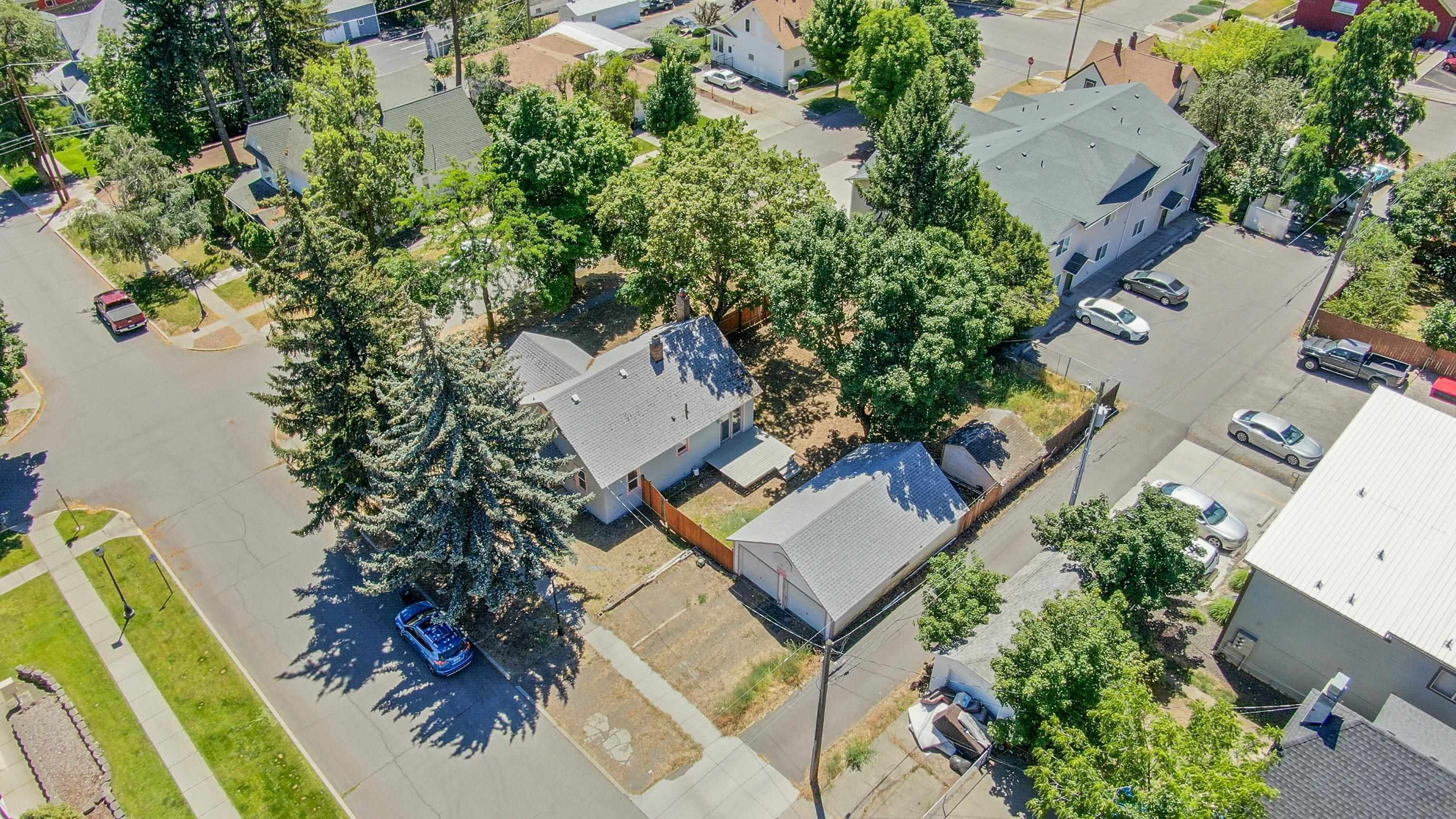 324 4th St - Photo 37