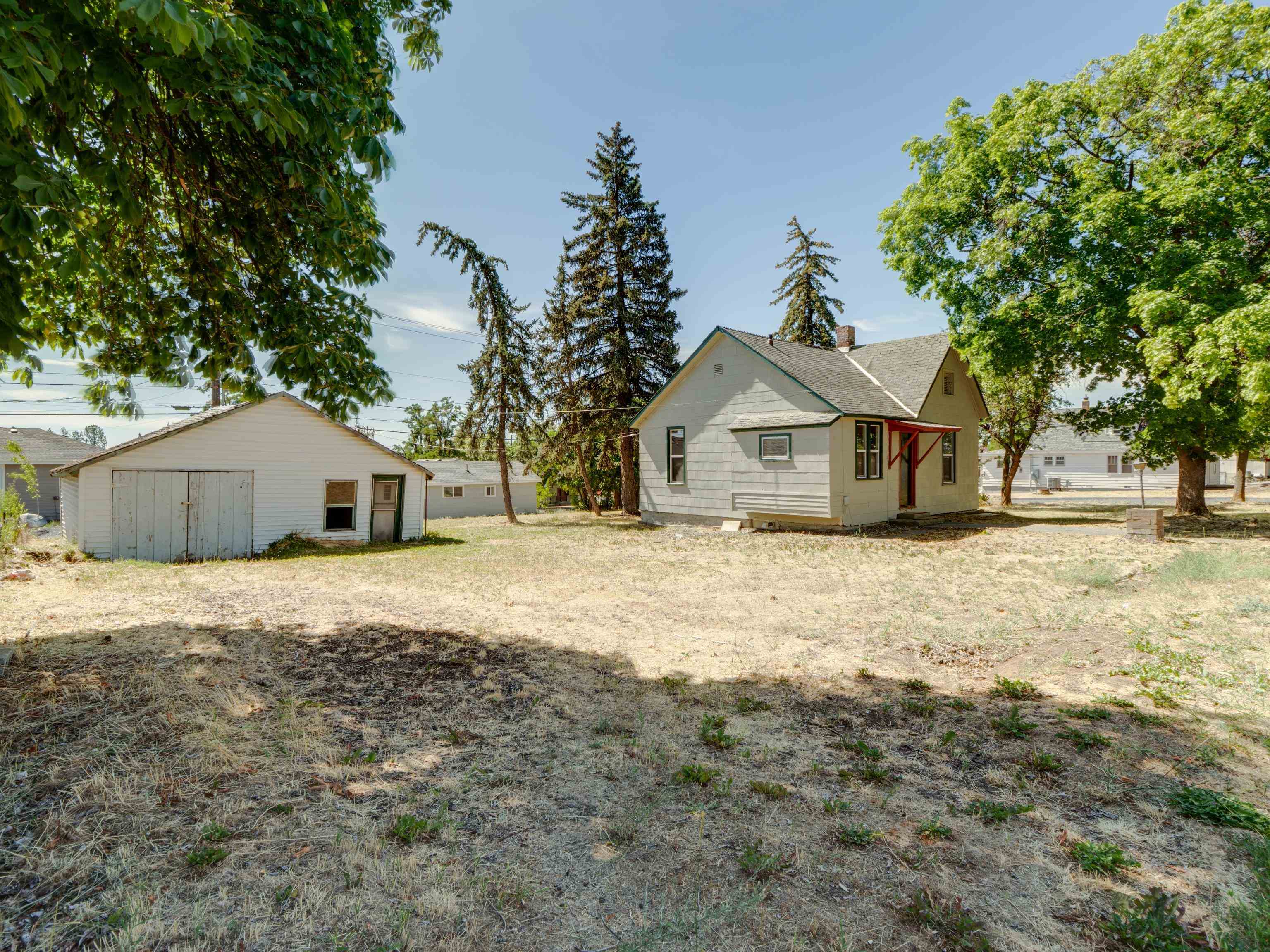 219 A St - Photo 2