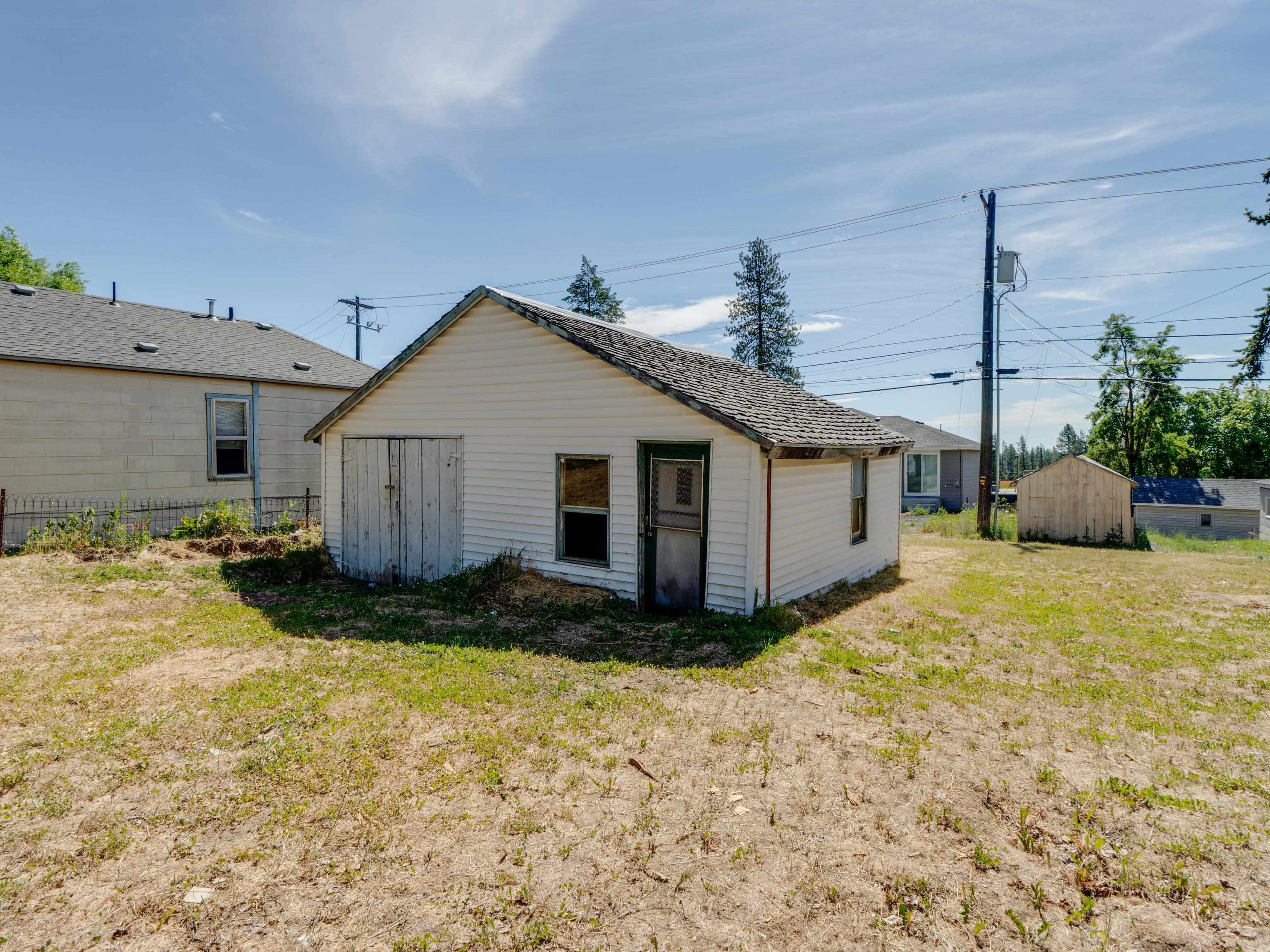 219 A St - Photo 3