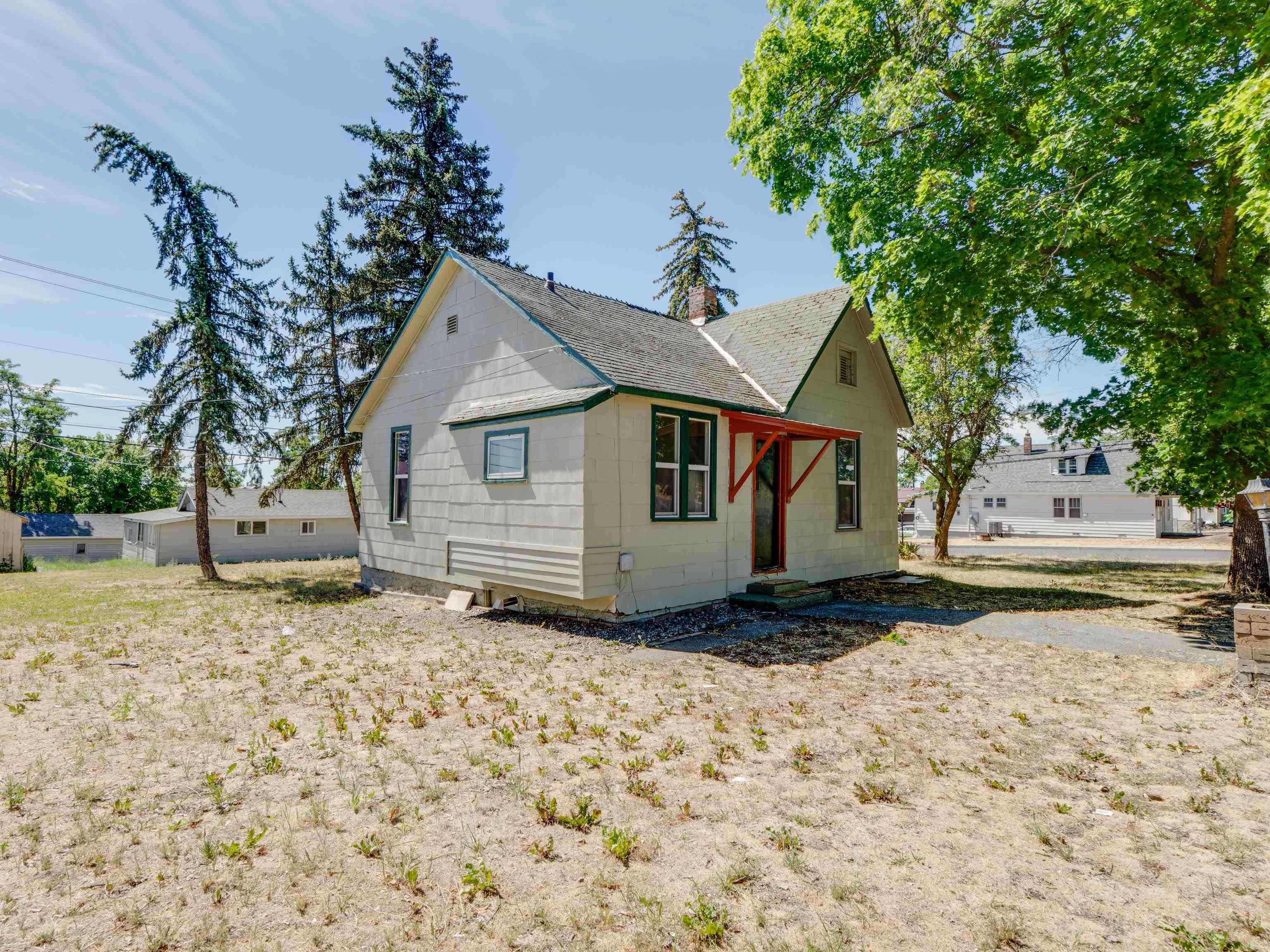 219 A St - Photo 4