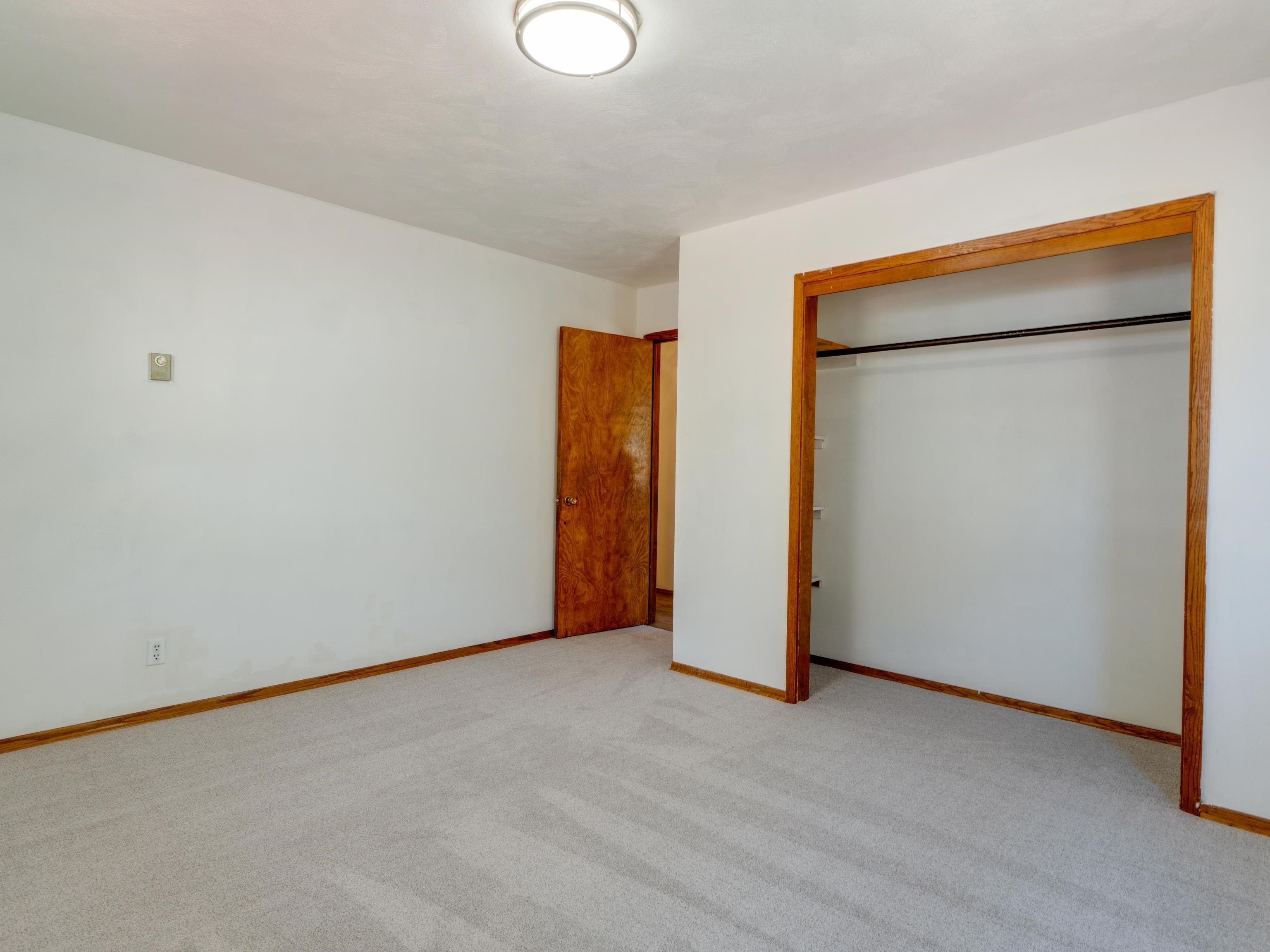 104 3rd St - Photo 16