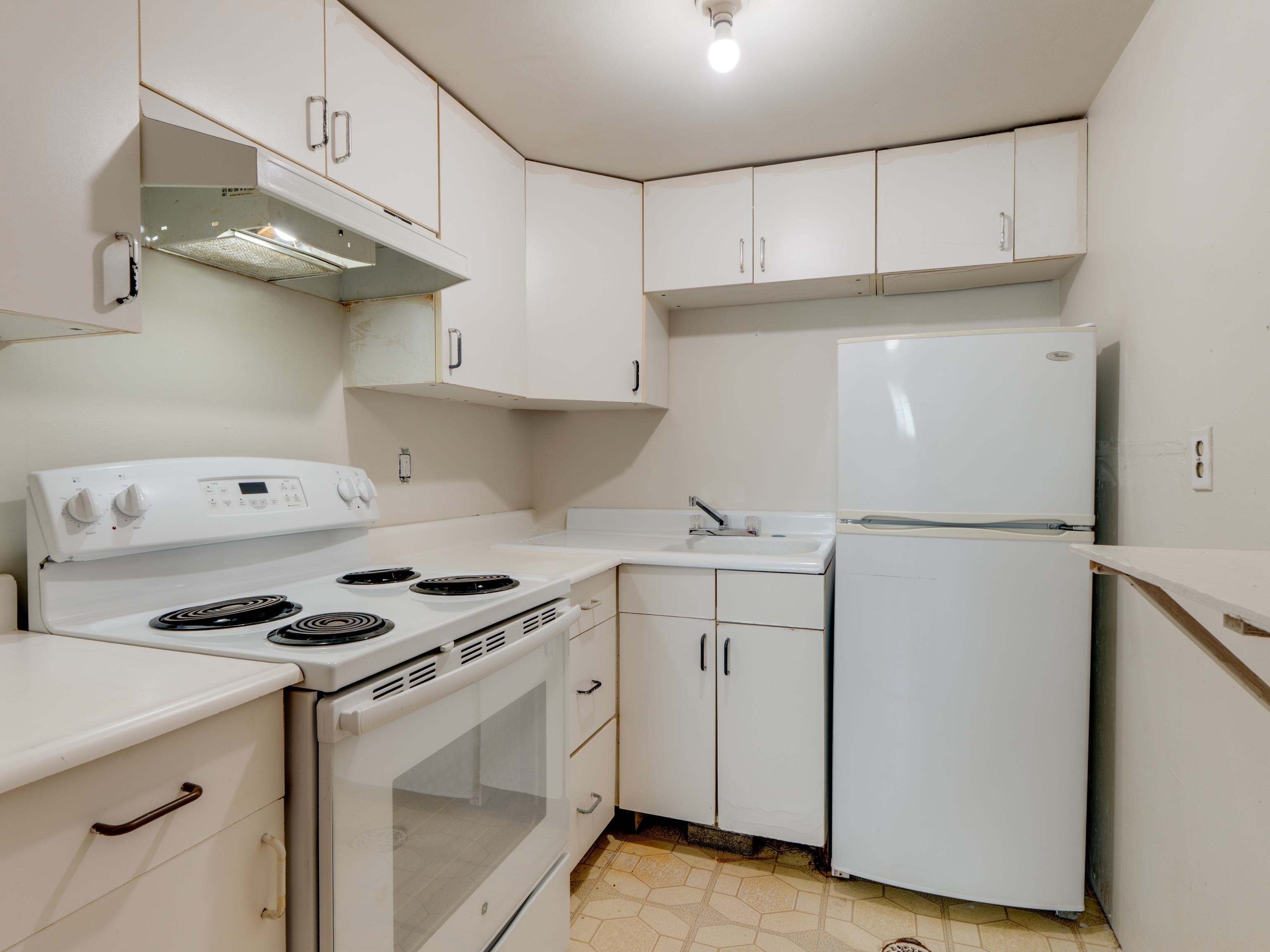 104 3rd St - Photo 21