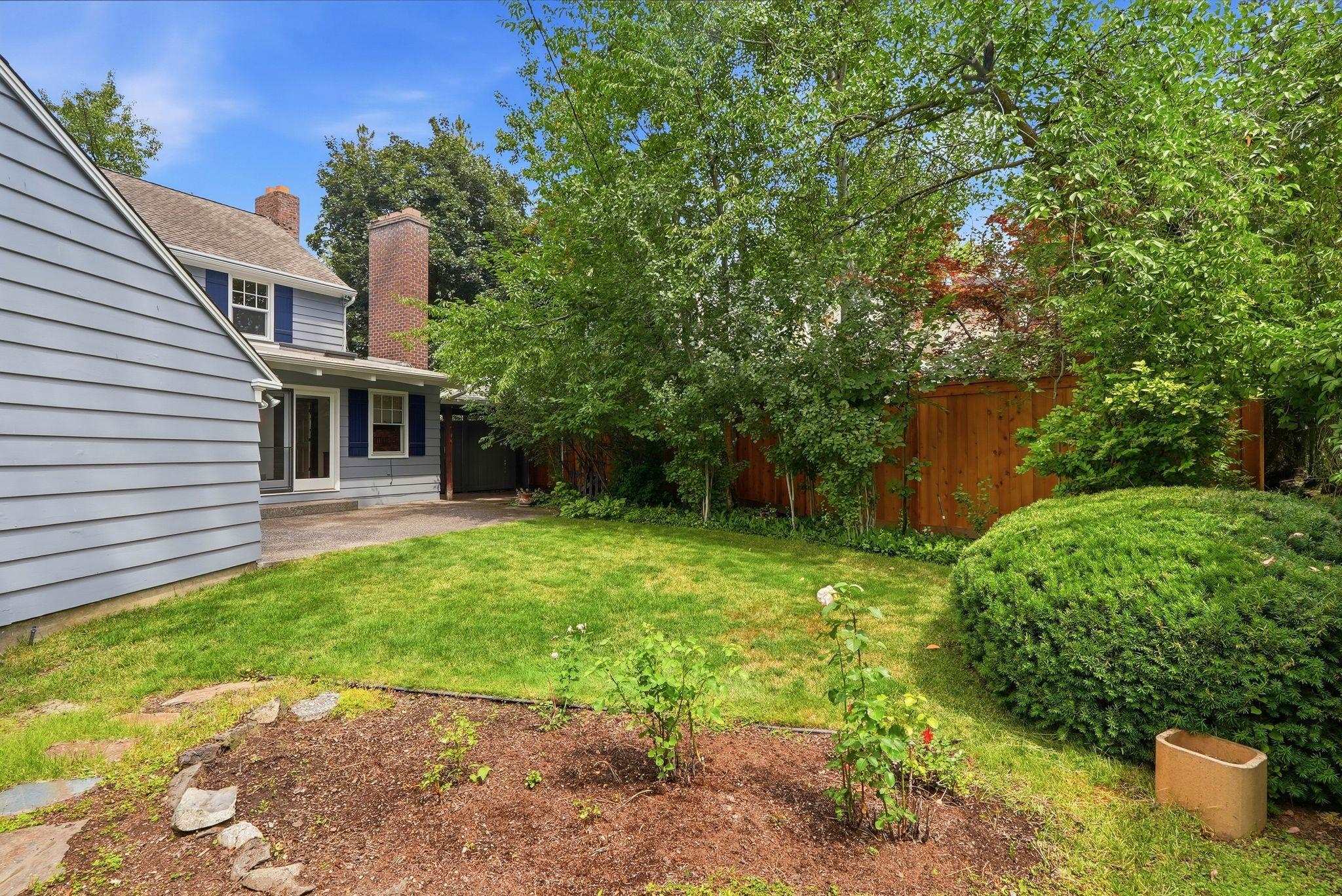 2403 S GARFIELD St - Photo 42