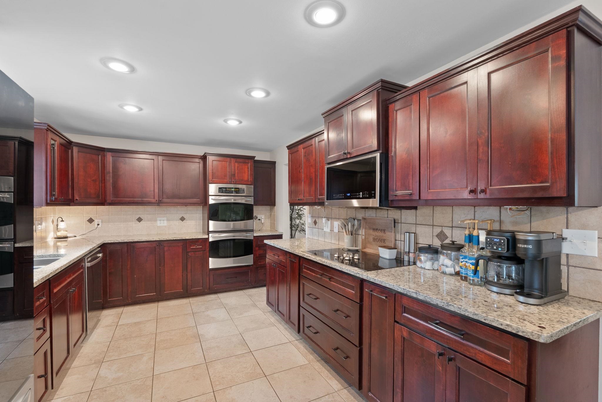 5718 N Sutherlin St - Photo 12
