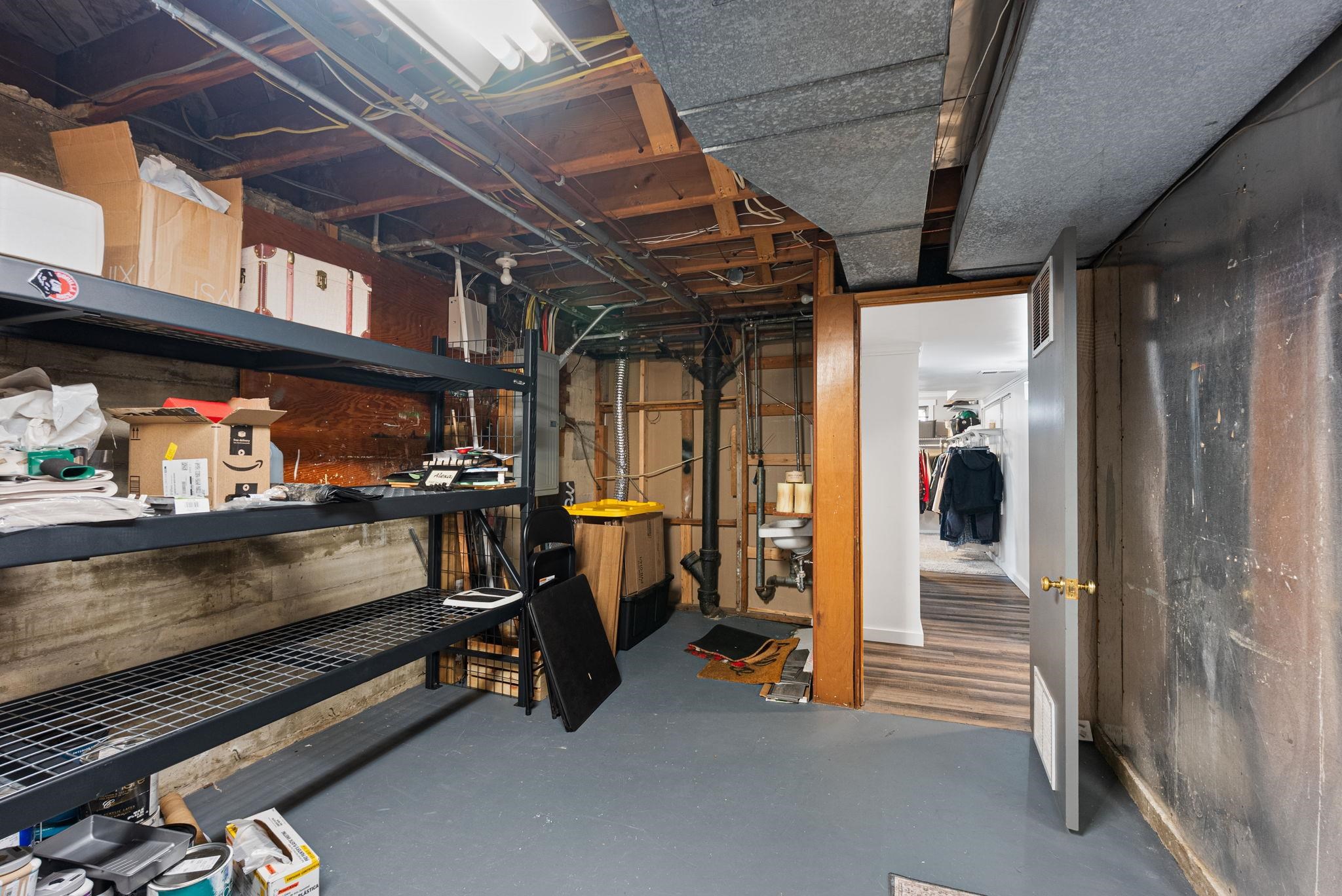 5718 N Sutherlin St - Photo 40
