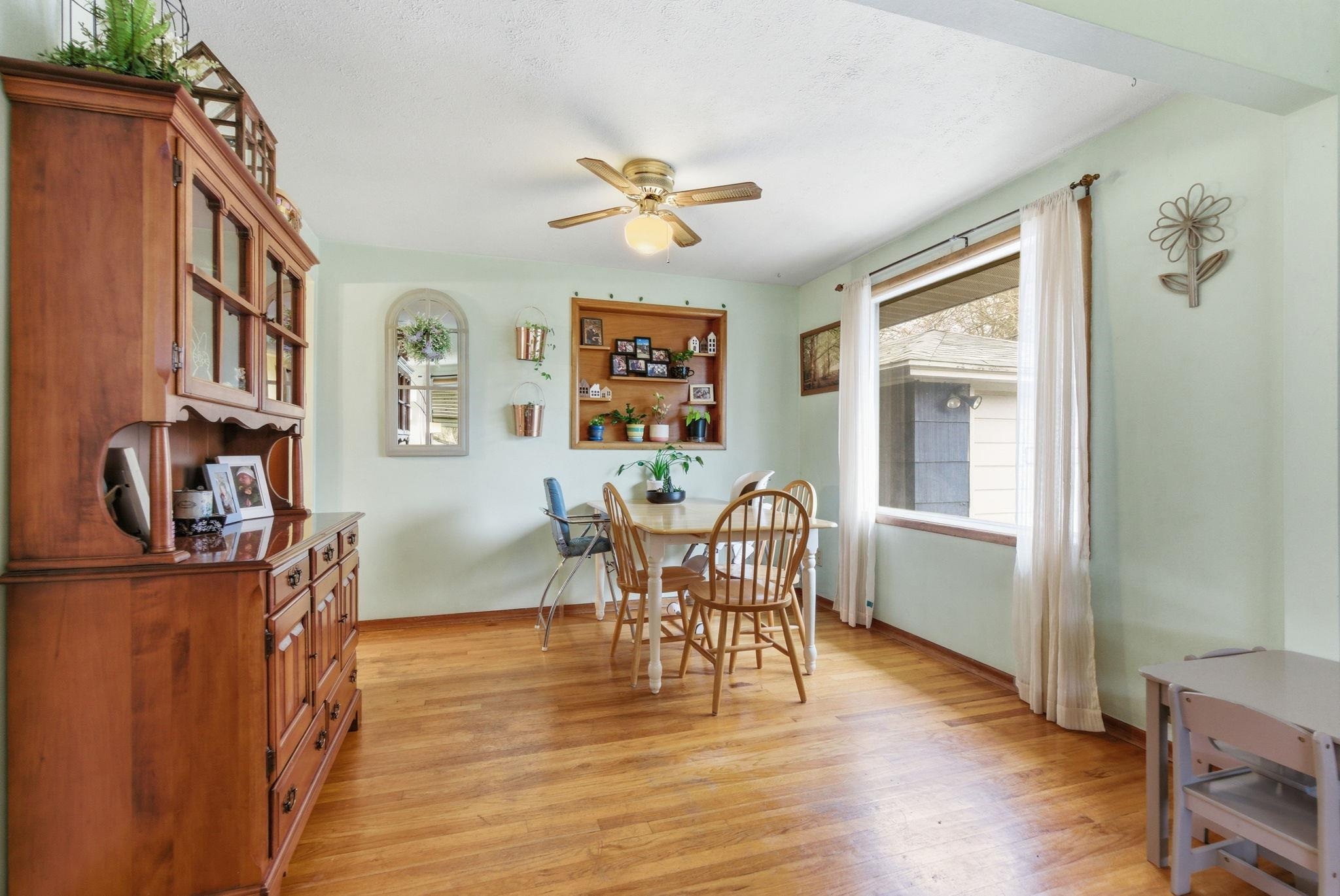 13123 E 5th Ave - Photo 7