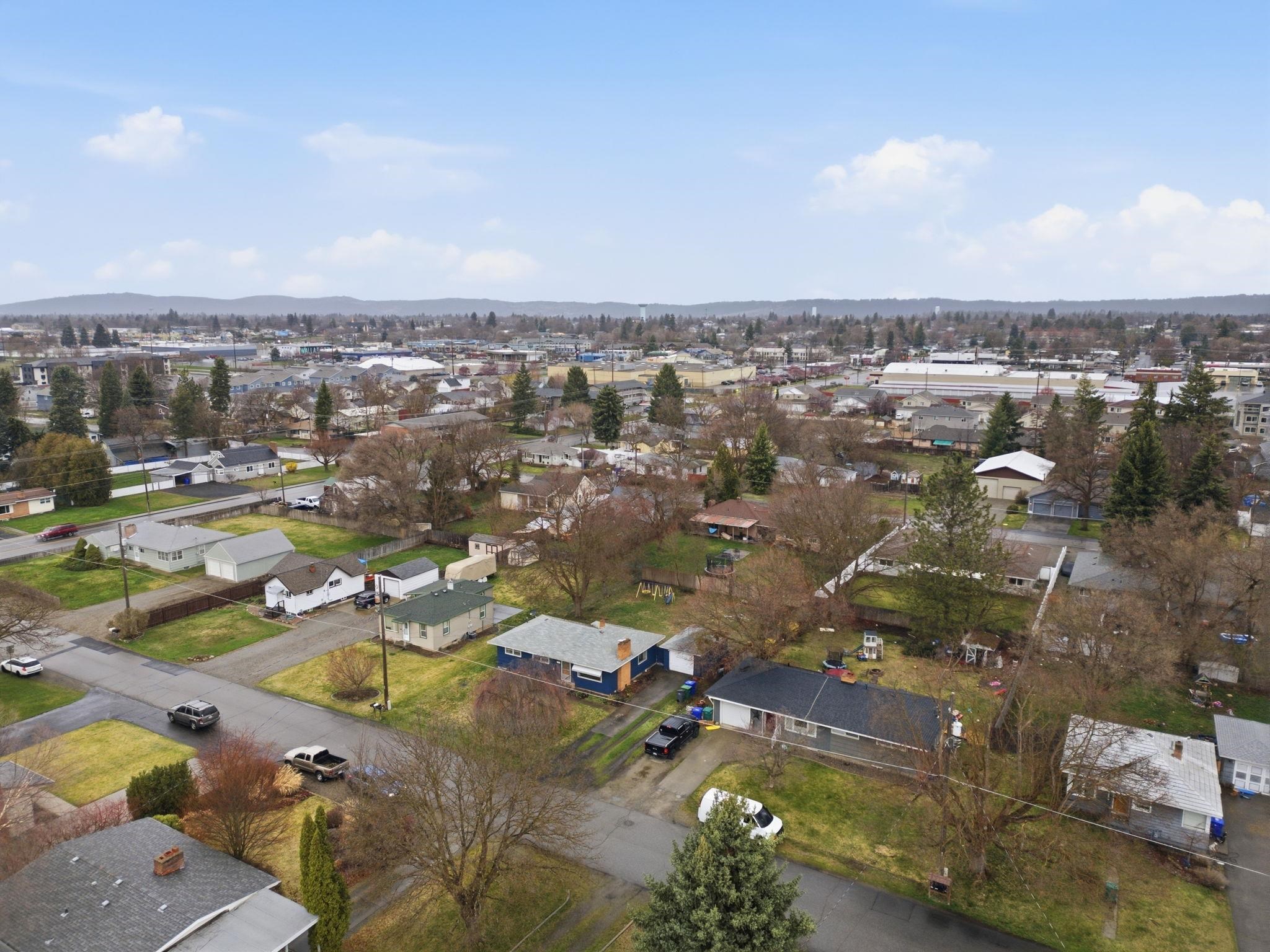 13123 E 5th Ave - Photo 32