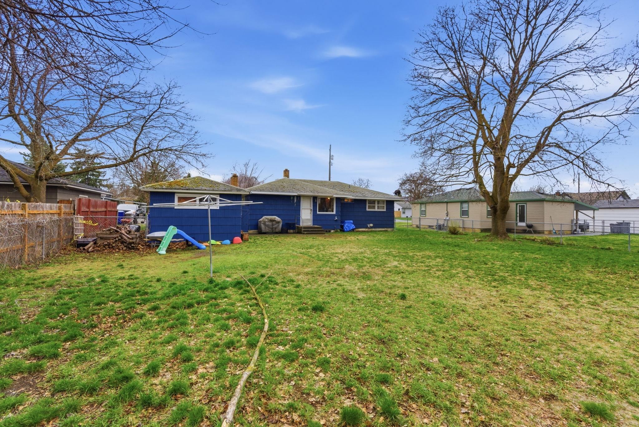 13123 E 5th Ave - Photo 37