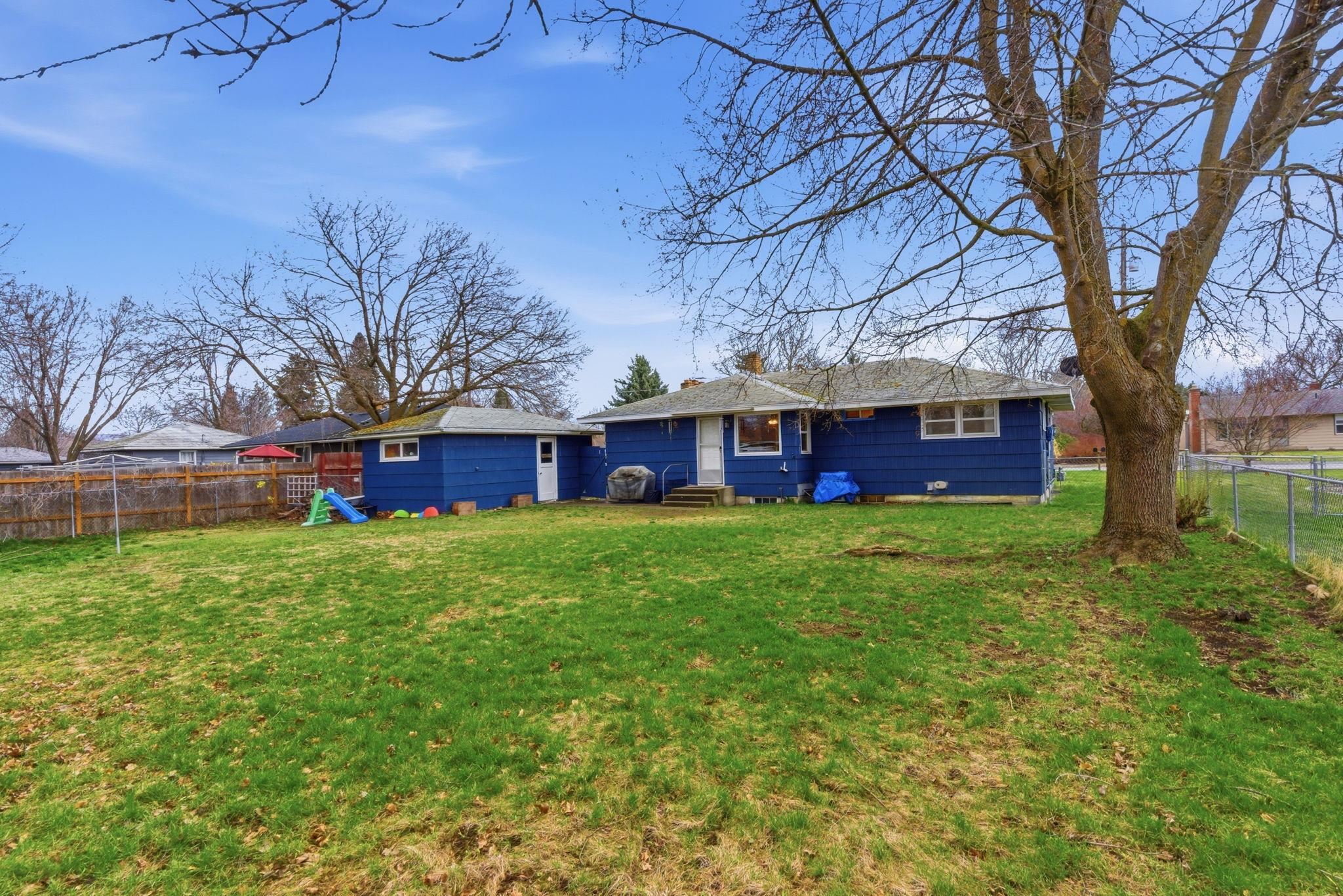 13123 E 5th Ave - Photo 39