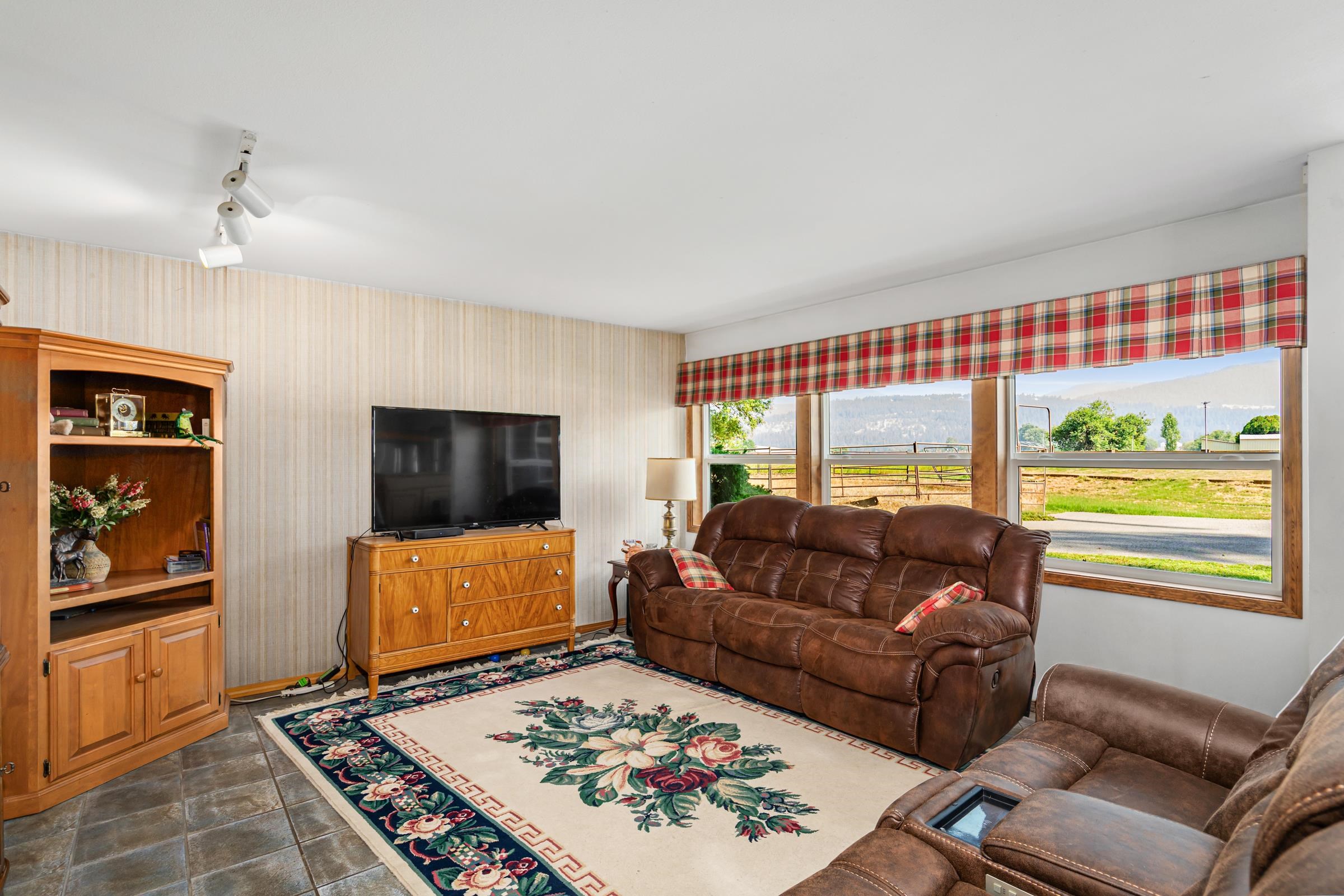 3602 N Idaho Rd - Photo 9