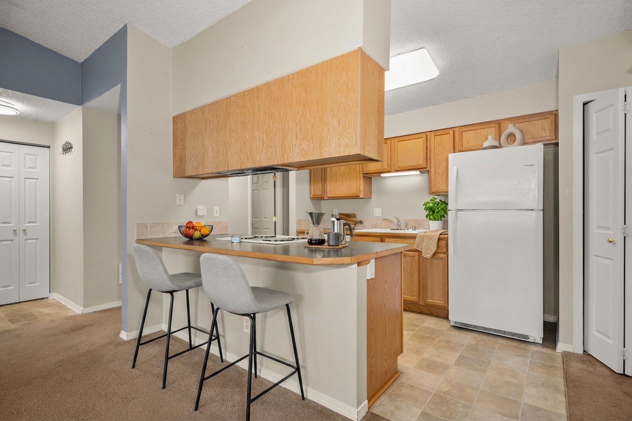 306 E Weile Ave - Photo 5