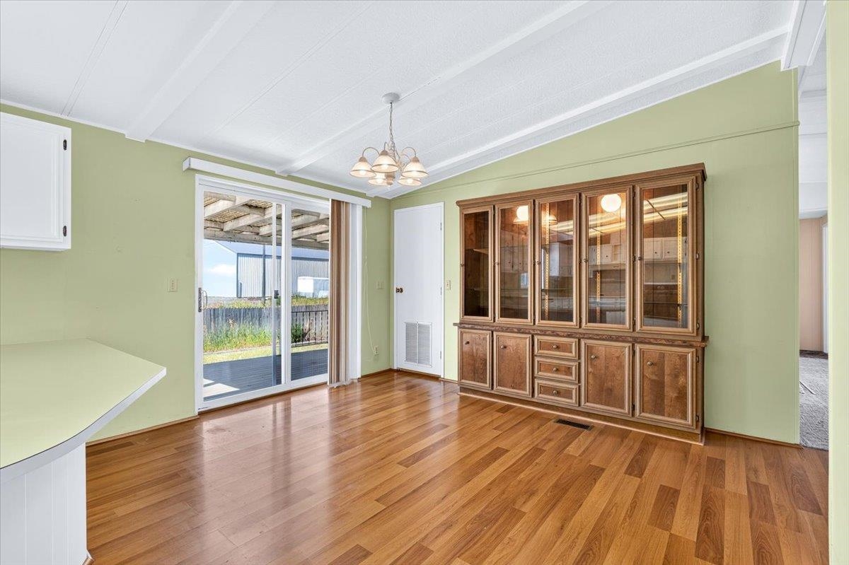 202 Marshall St - Photo 21