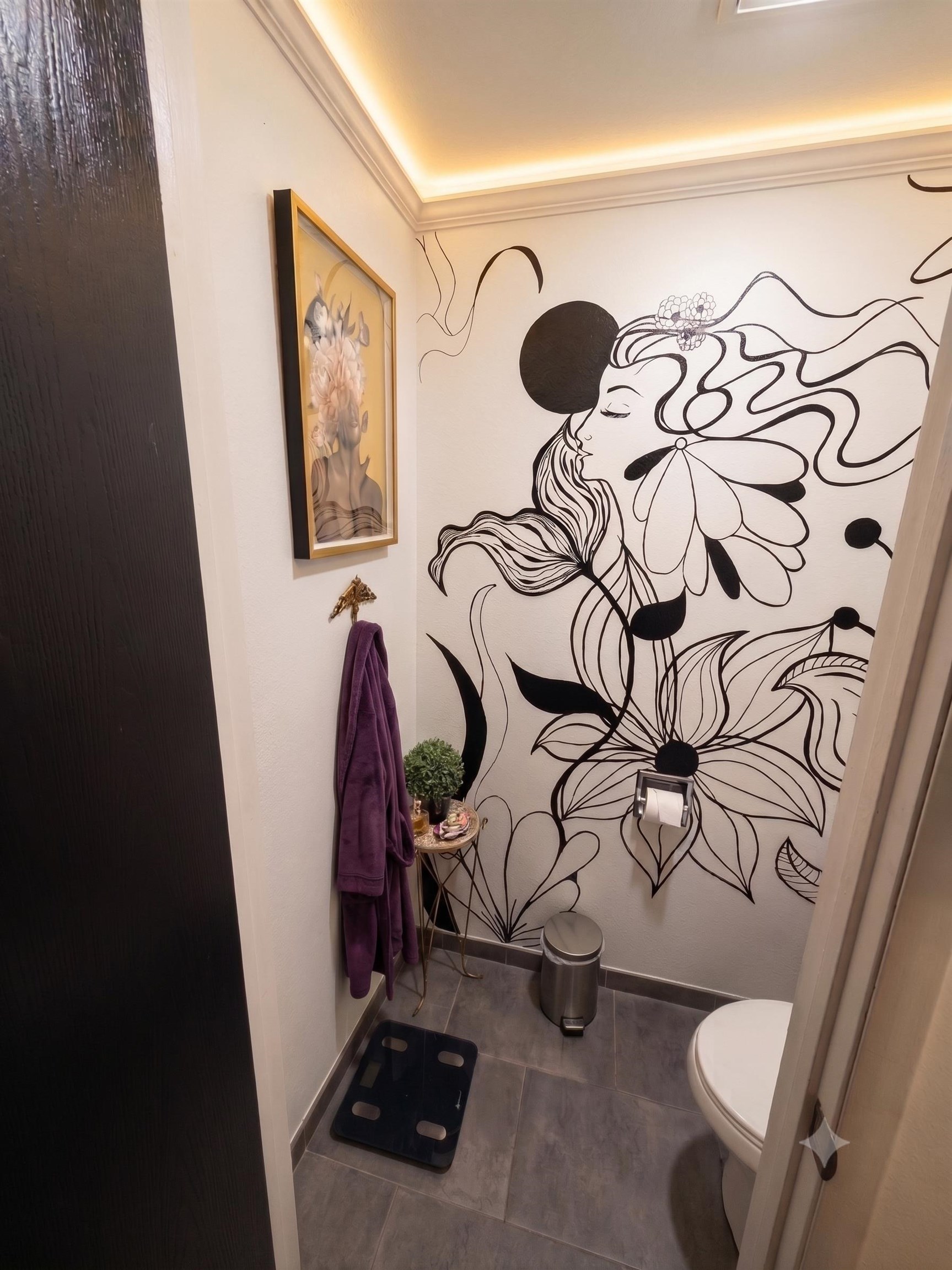 214 W 6TH Ave - Photo 17