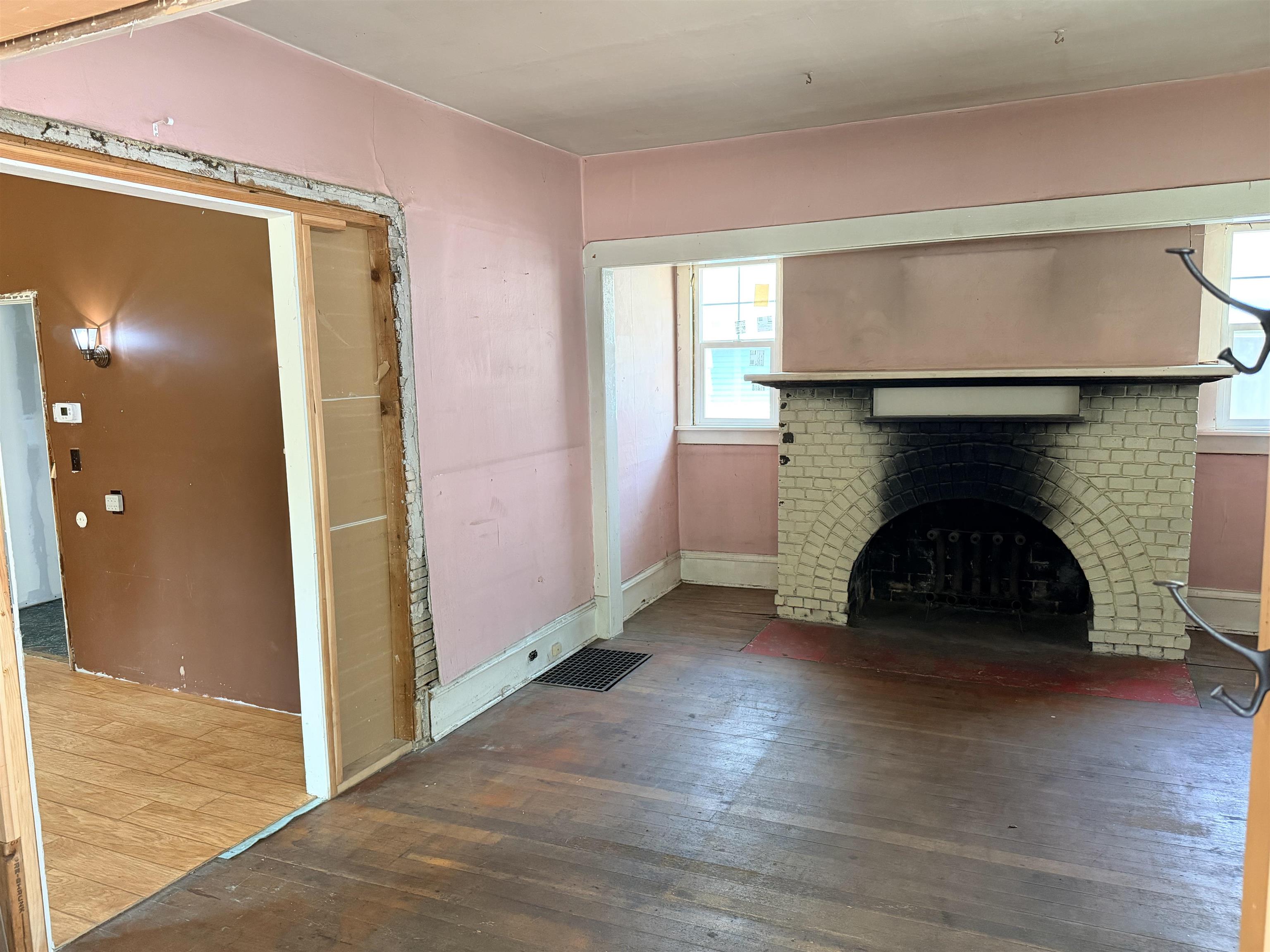 628 S ELM St - Photo 10