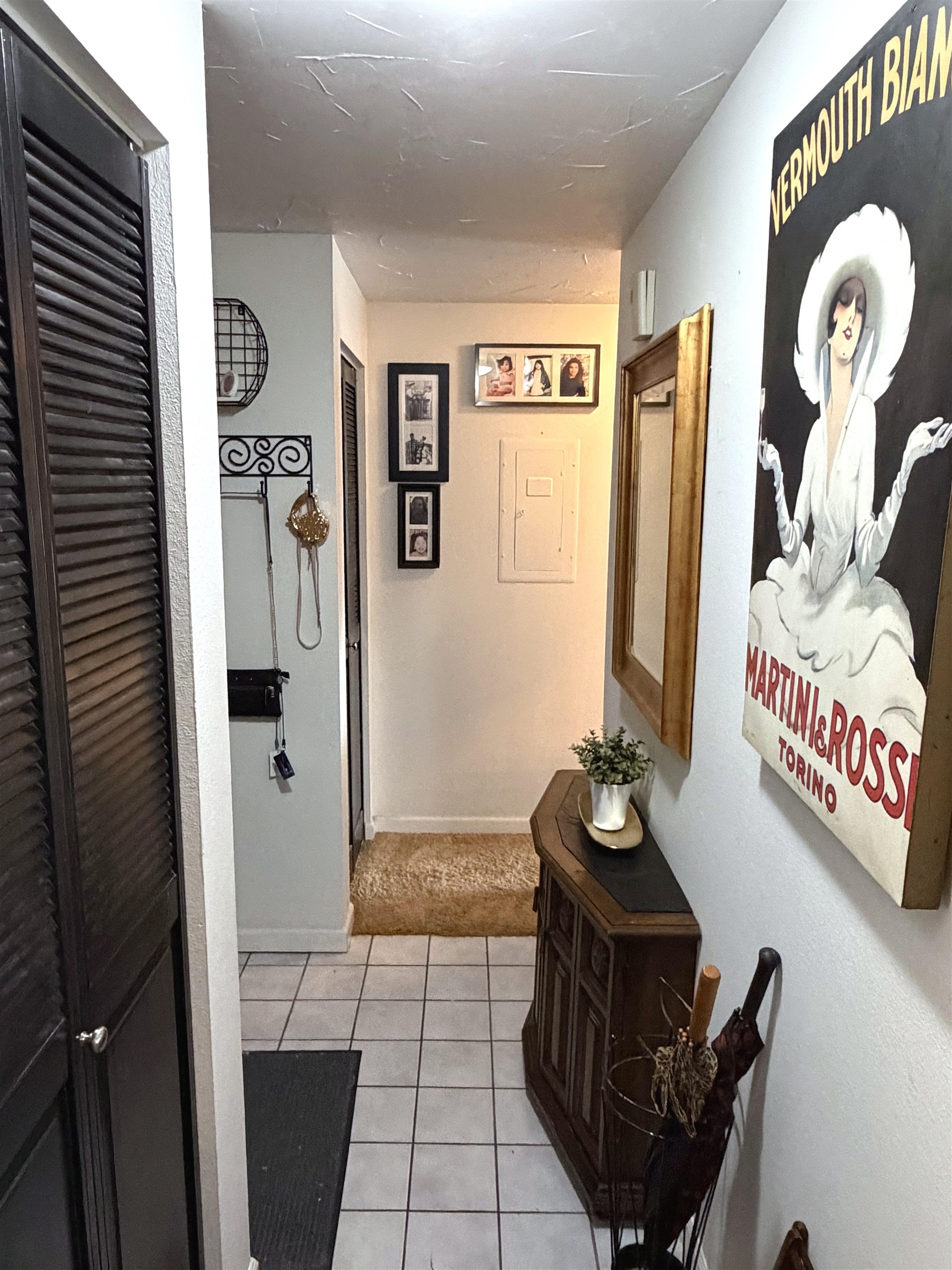 214 W 6TH Ave - Photo 10