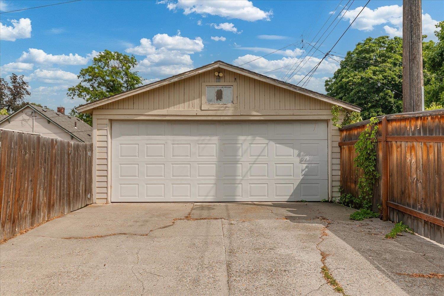 4004 N LINCOLN St - Photo 43