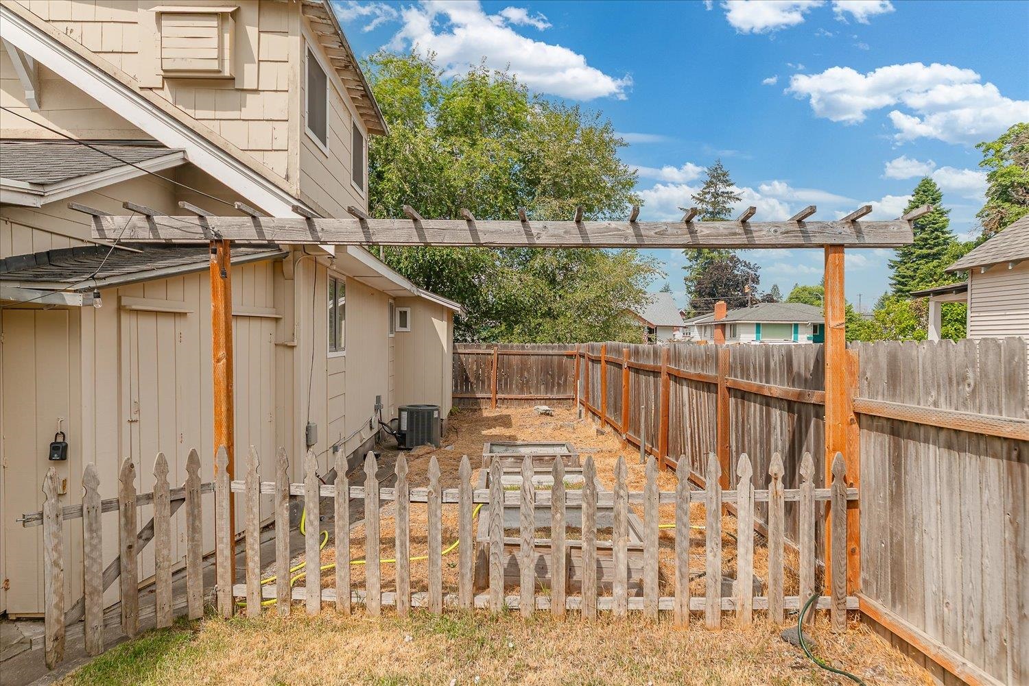 4004 N LINCOLN St - Photo 41