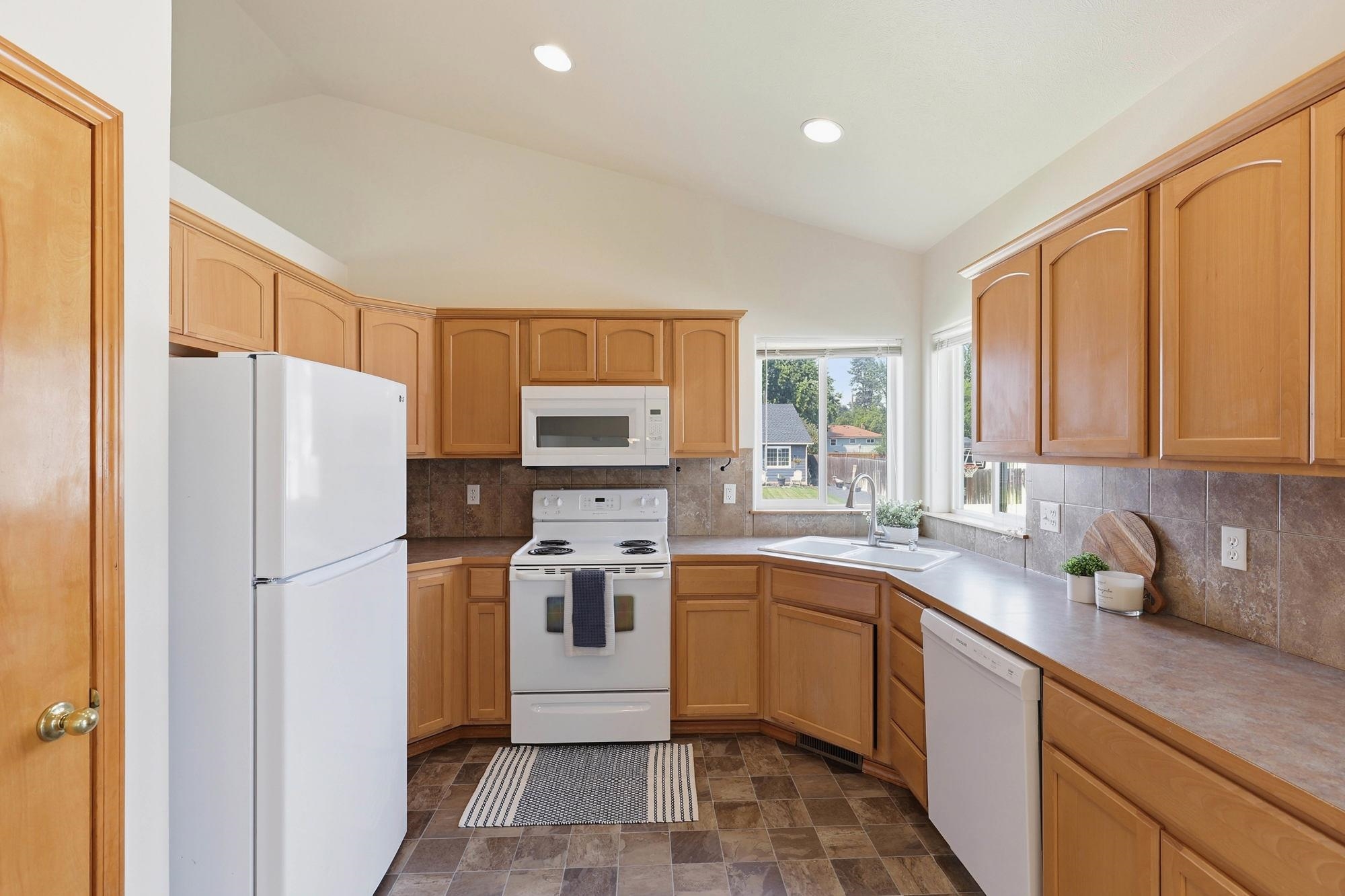 620 N Lucille Ln - Photo 8